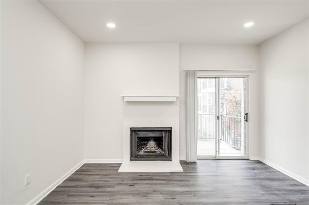 12166 Metric Blvd 252 Property Photo 3