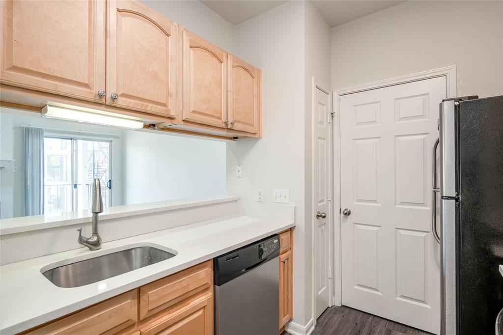 12166 Metric Blvd 252 Property Photo 5