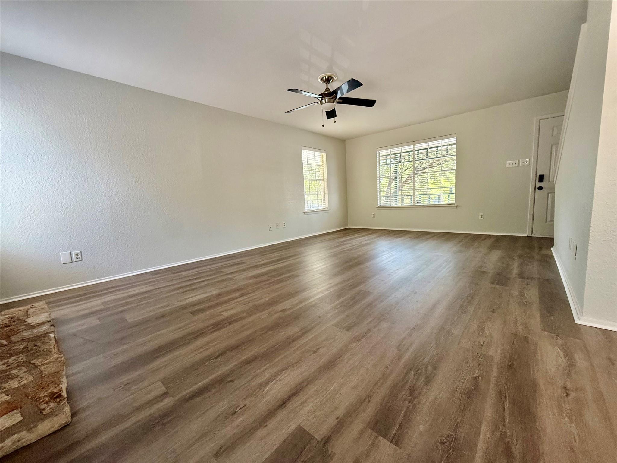 8400 Spring Valley Dr Property Photo 6