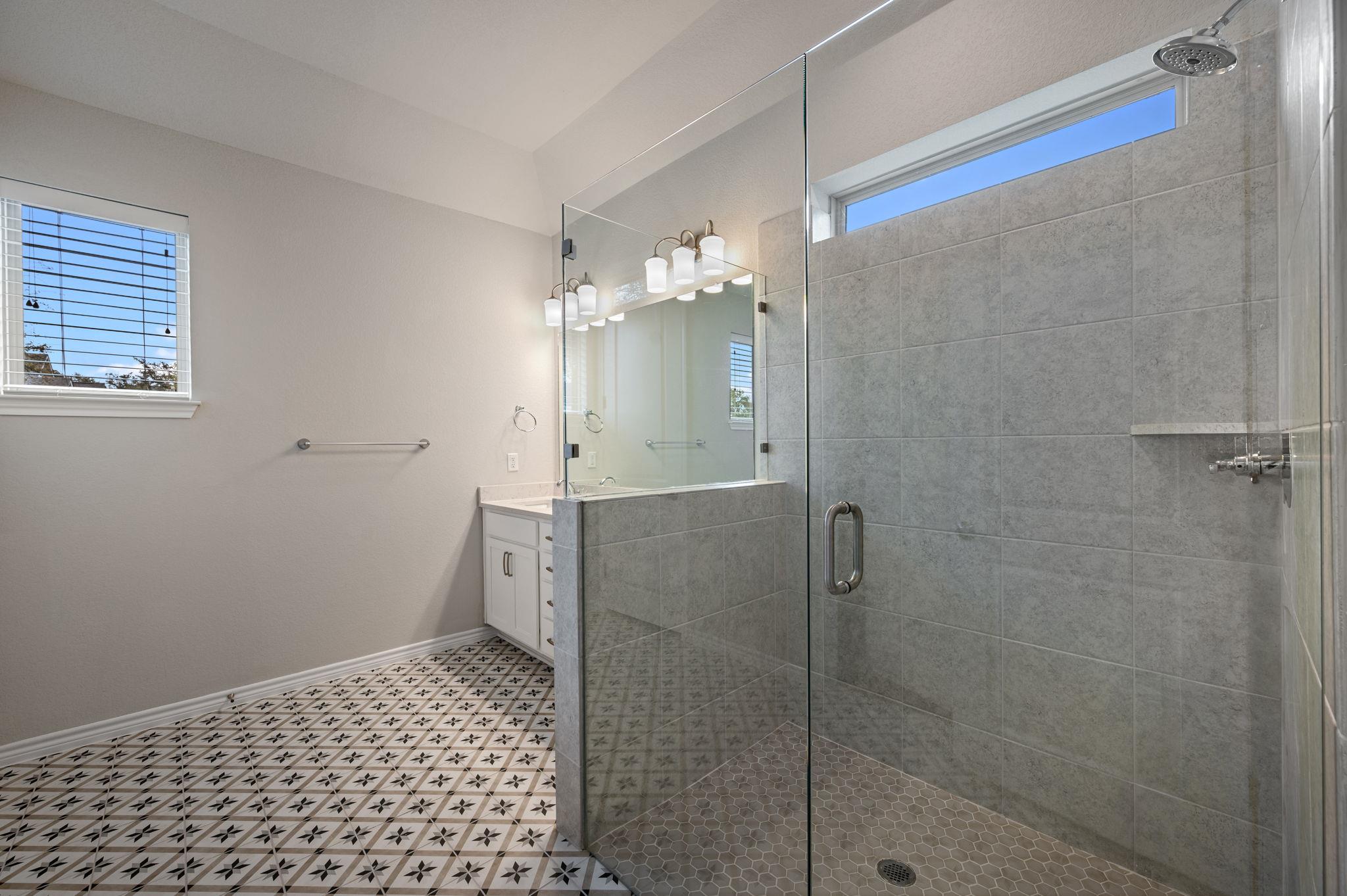 305 Bolivar Way 101 Property Photo 20