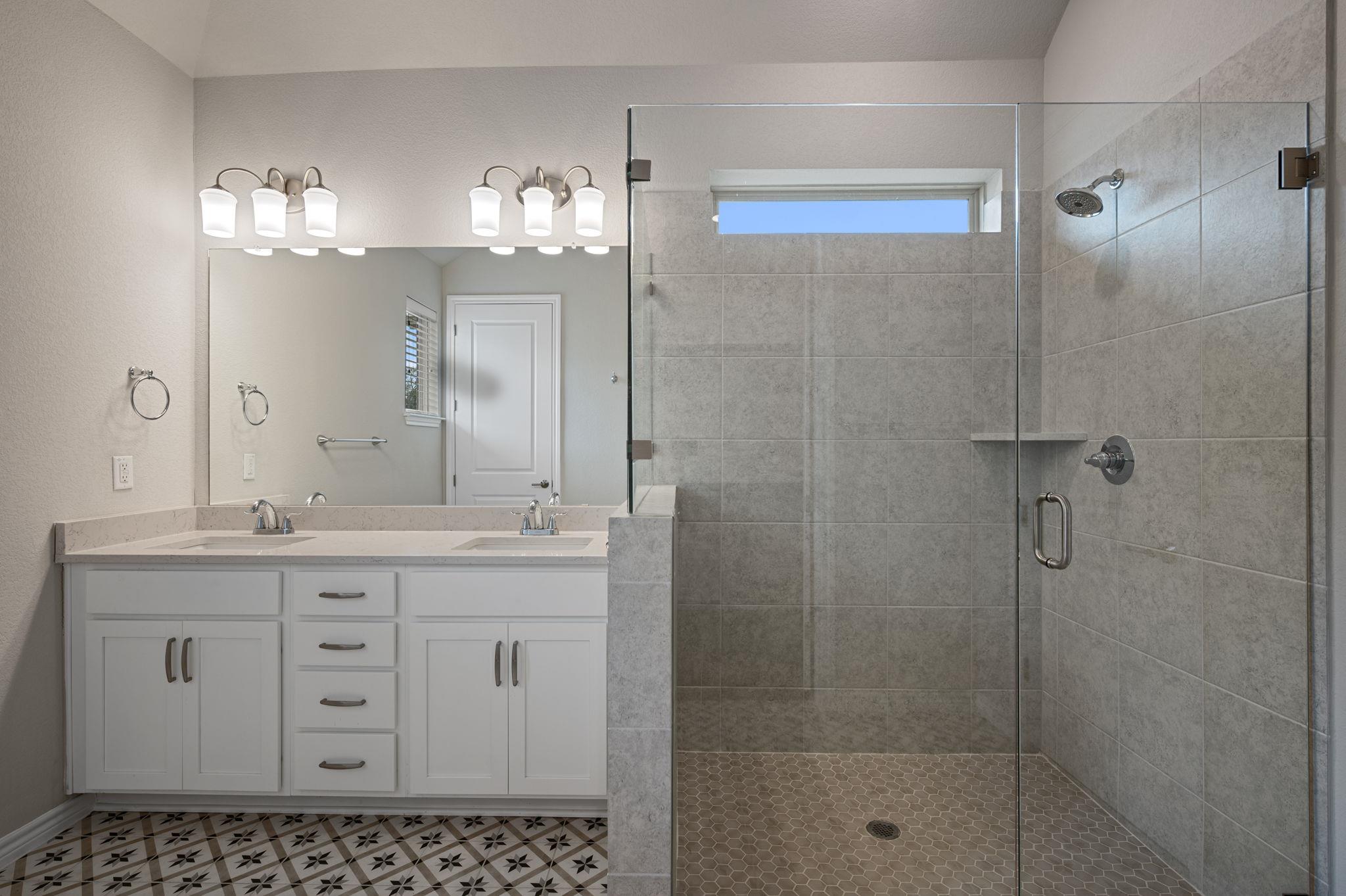 305 Bolivar Way 101 Property Photo 21