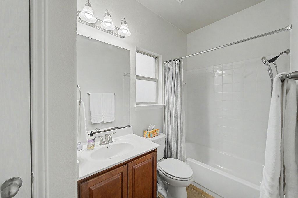 17804 Linkhill Dr Property Photo 14