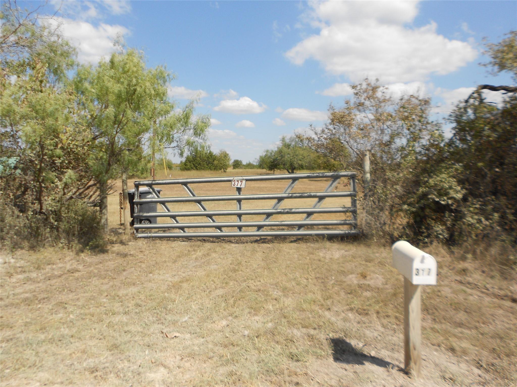 377 Crooked Rd Property Photo 2