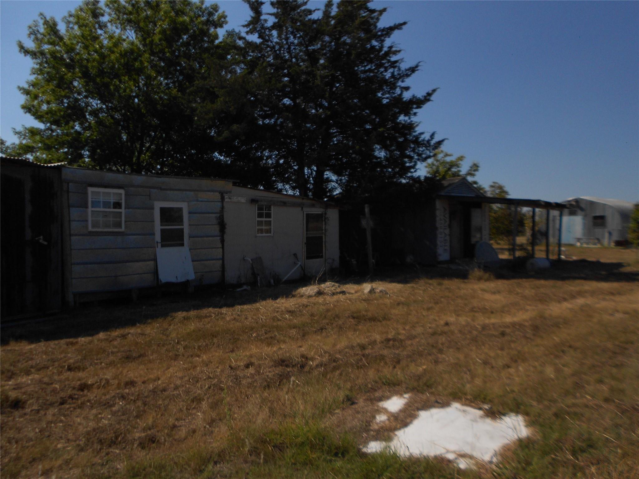 377 Crooked Rd Property Photo 24