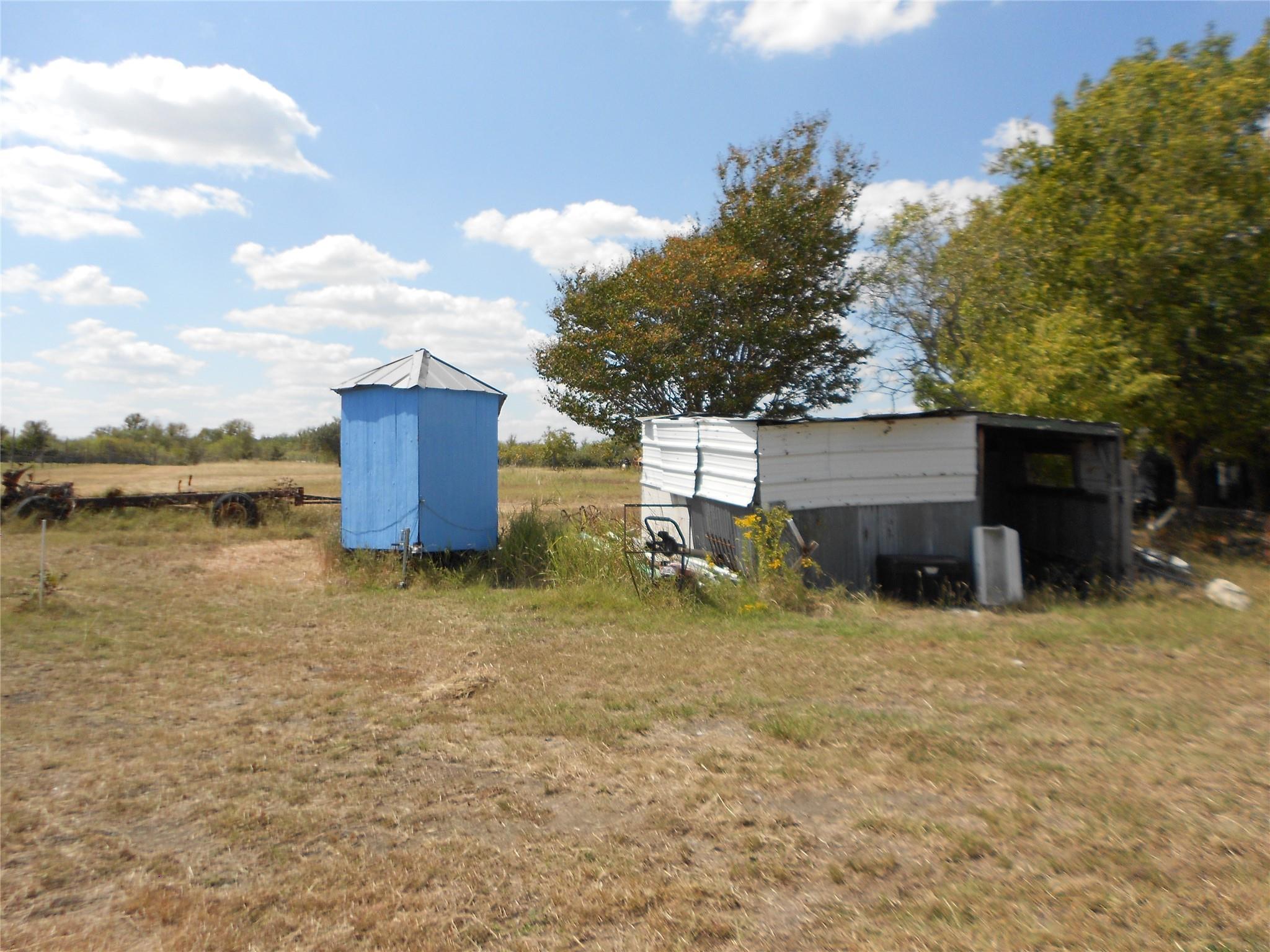 377 Crooked Rd Property Photo 33