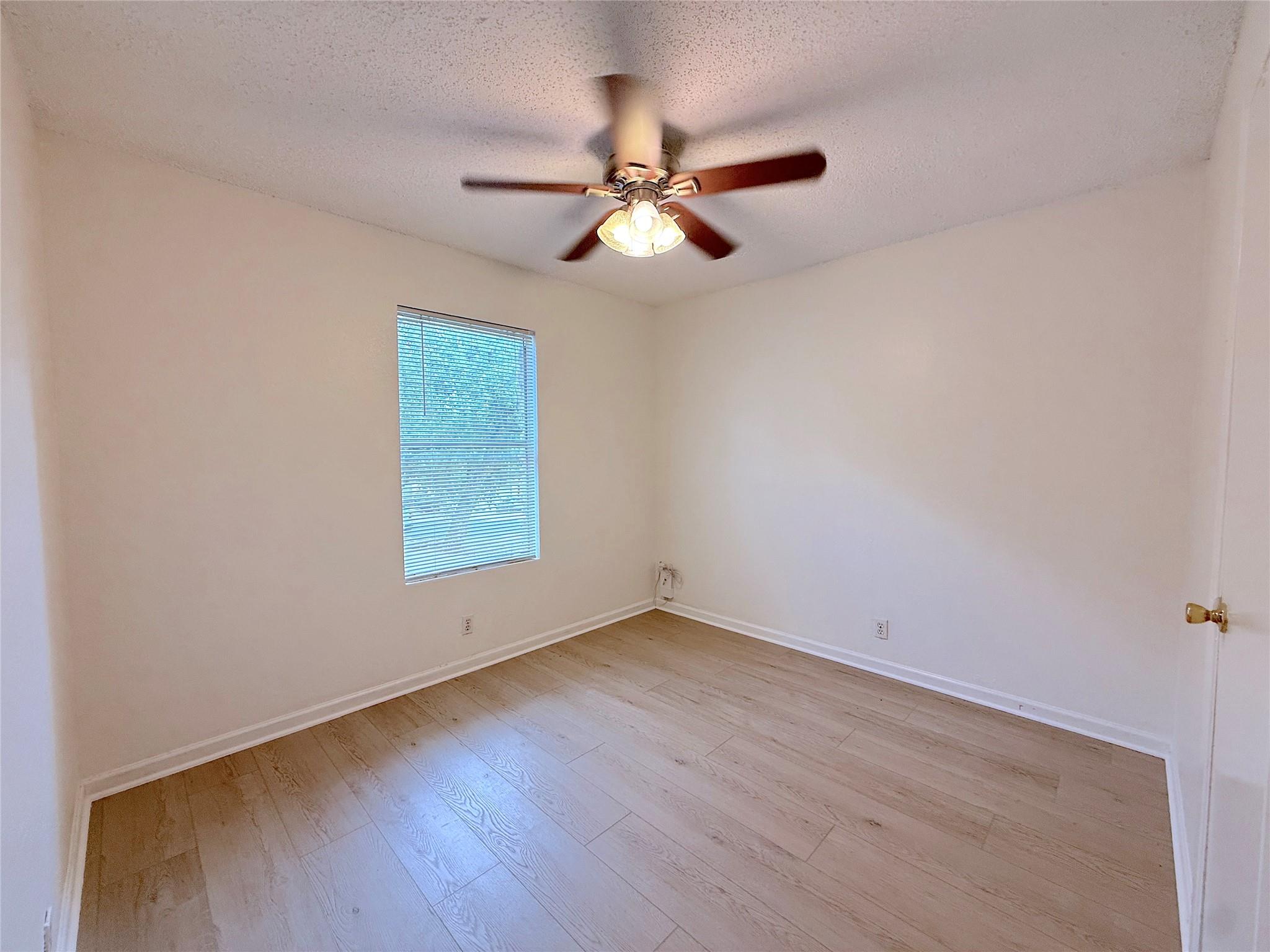 9900 Hundred Oaks Cir #a Property Photo 16