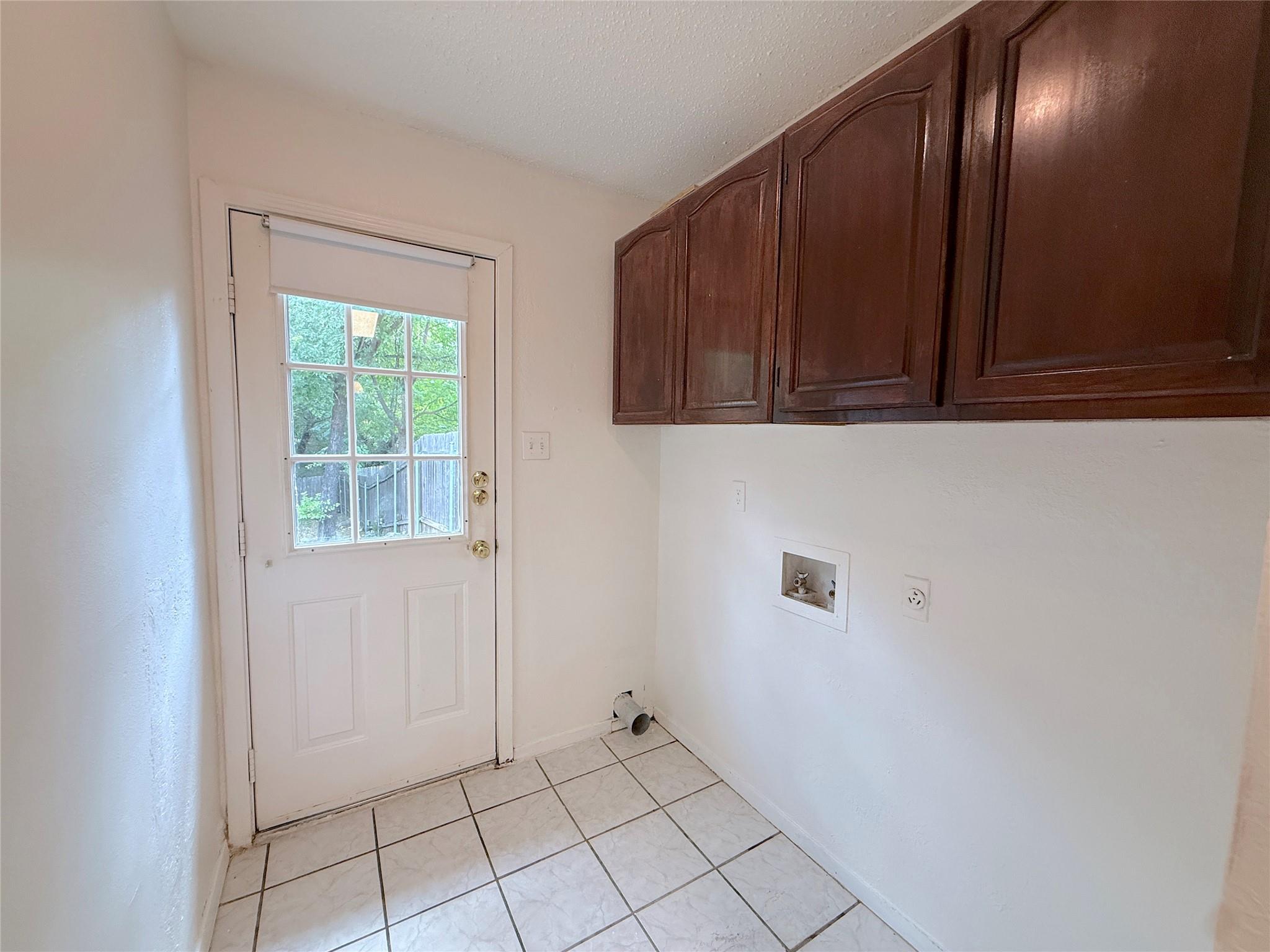 9900 Hundred Oaks Cir #a Property Photo 19