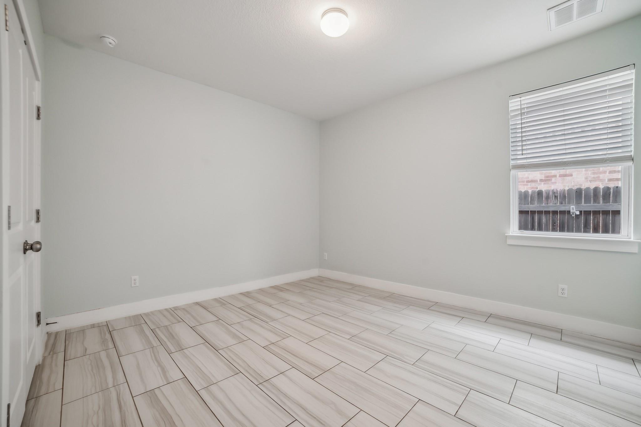 201 Potts St Property Photo 14