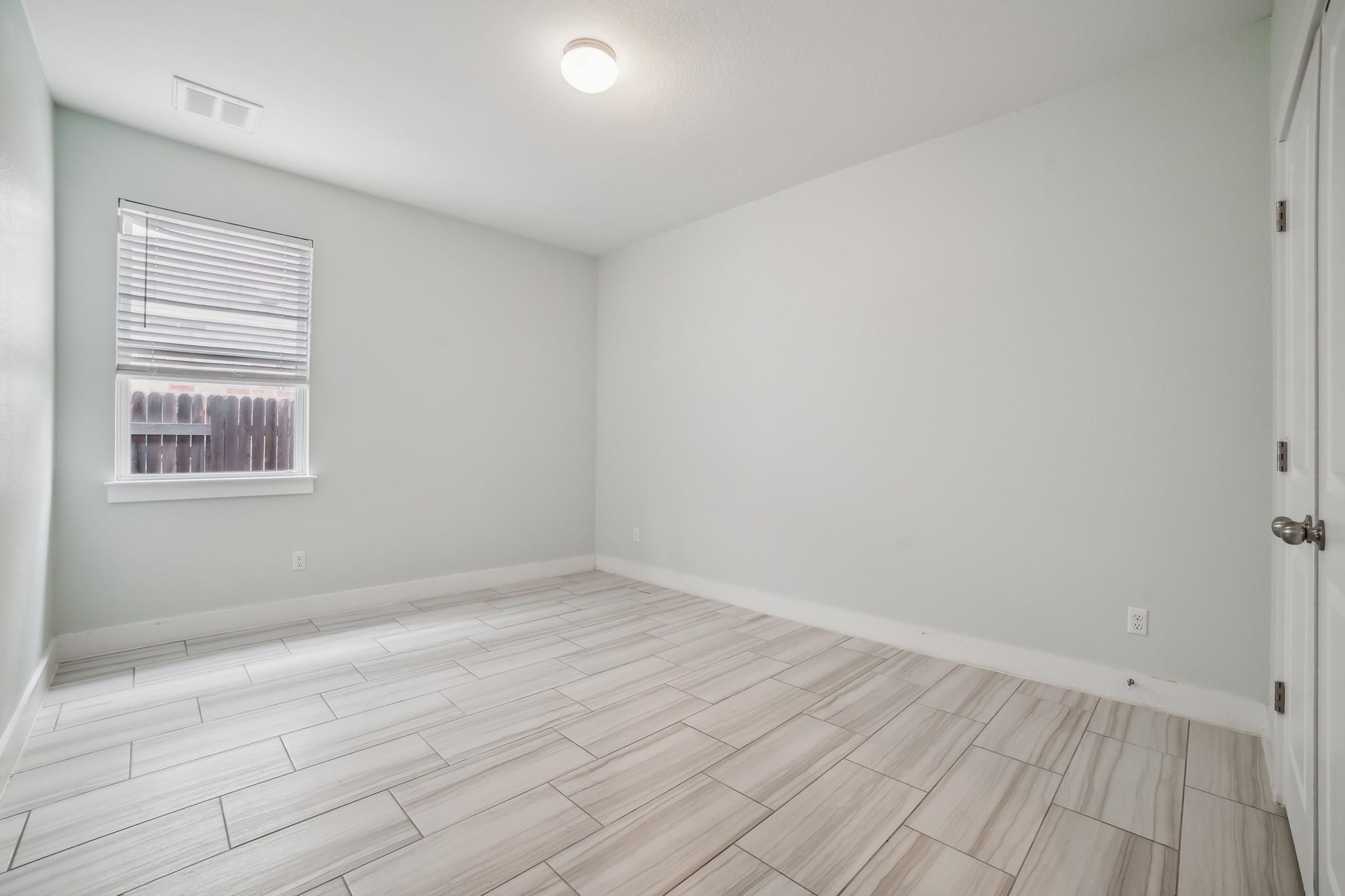 201 Potts St Property Photo 16