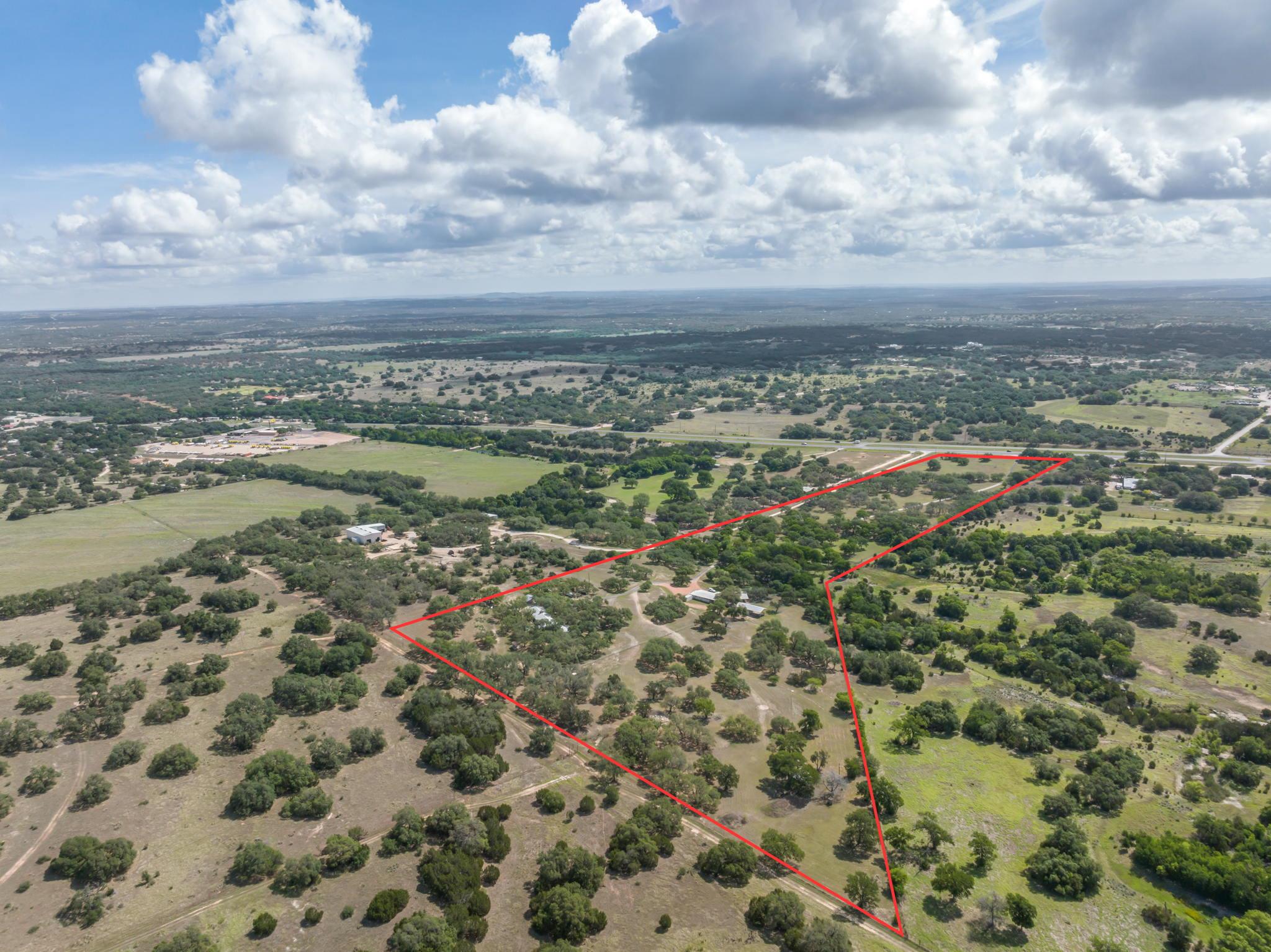 1912 S Us Highway 281 Hwy Property Photo 7