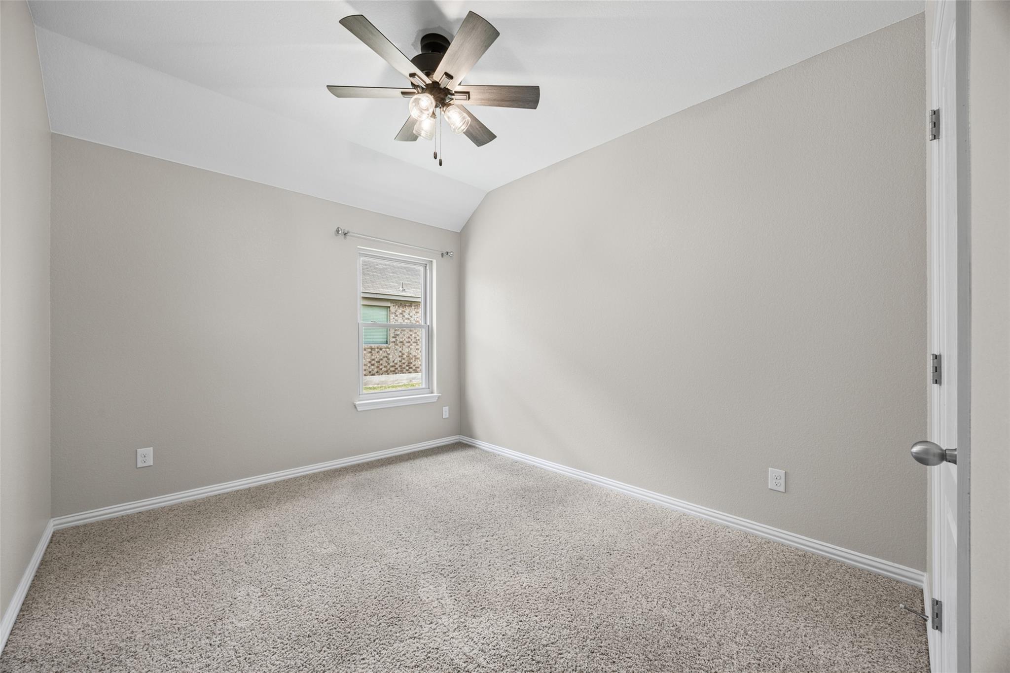 309 Willow City Vly Property Photo 13