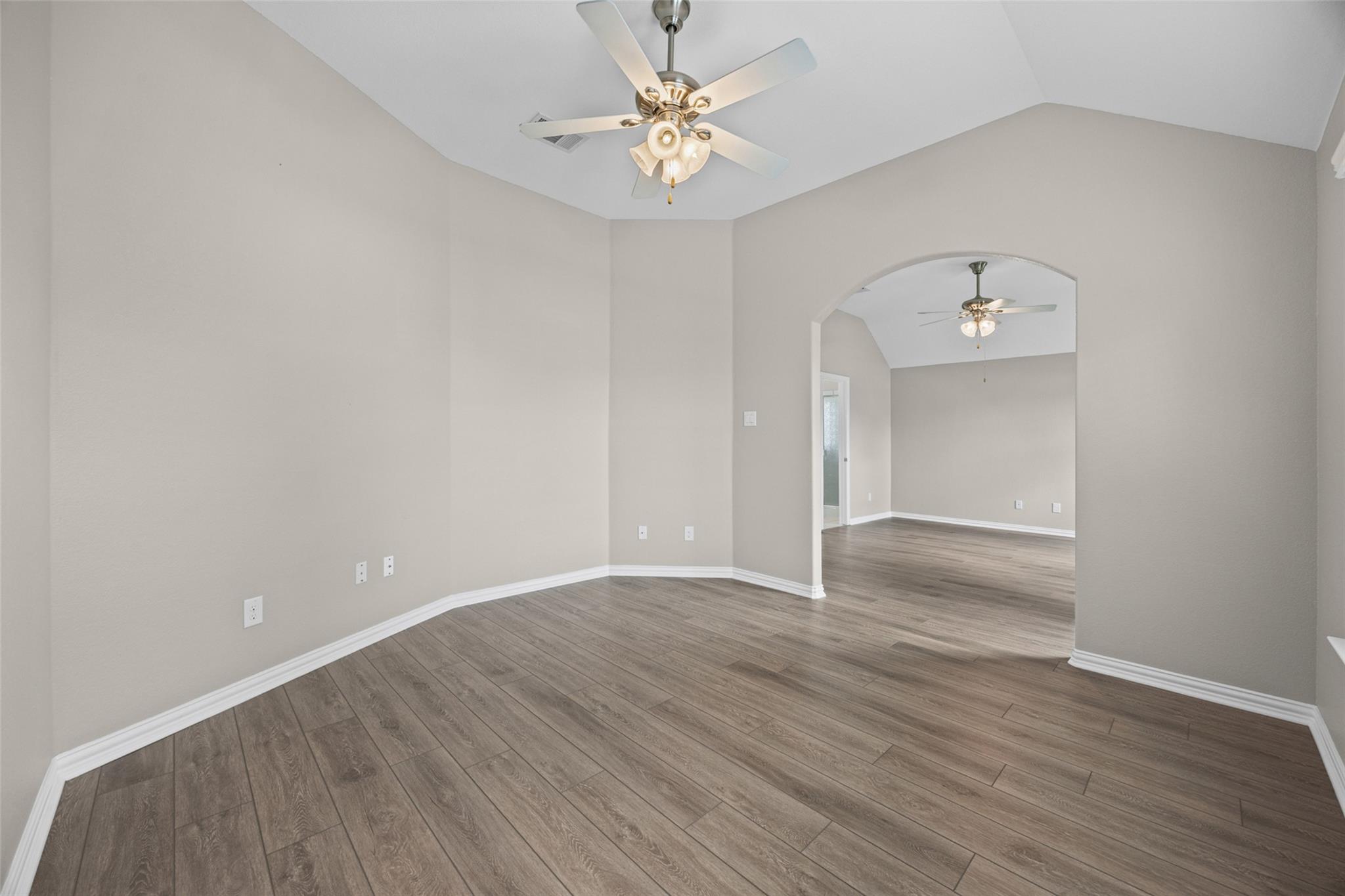 309 Willow City Vly Property Photo 22