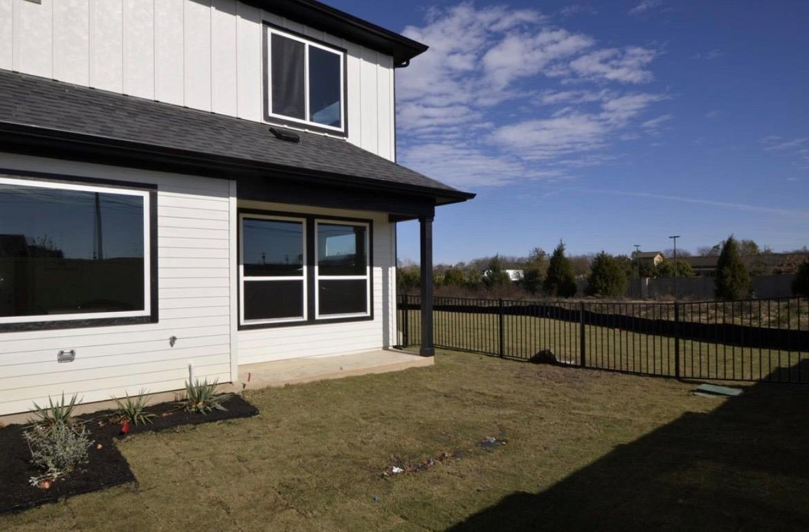 2600 Gattis School Rd #1401 Property Photo 10