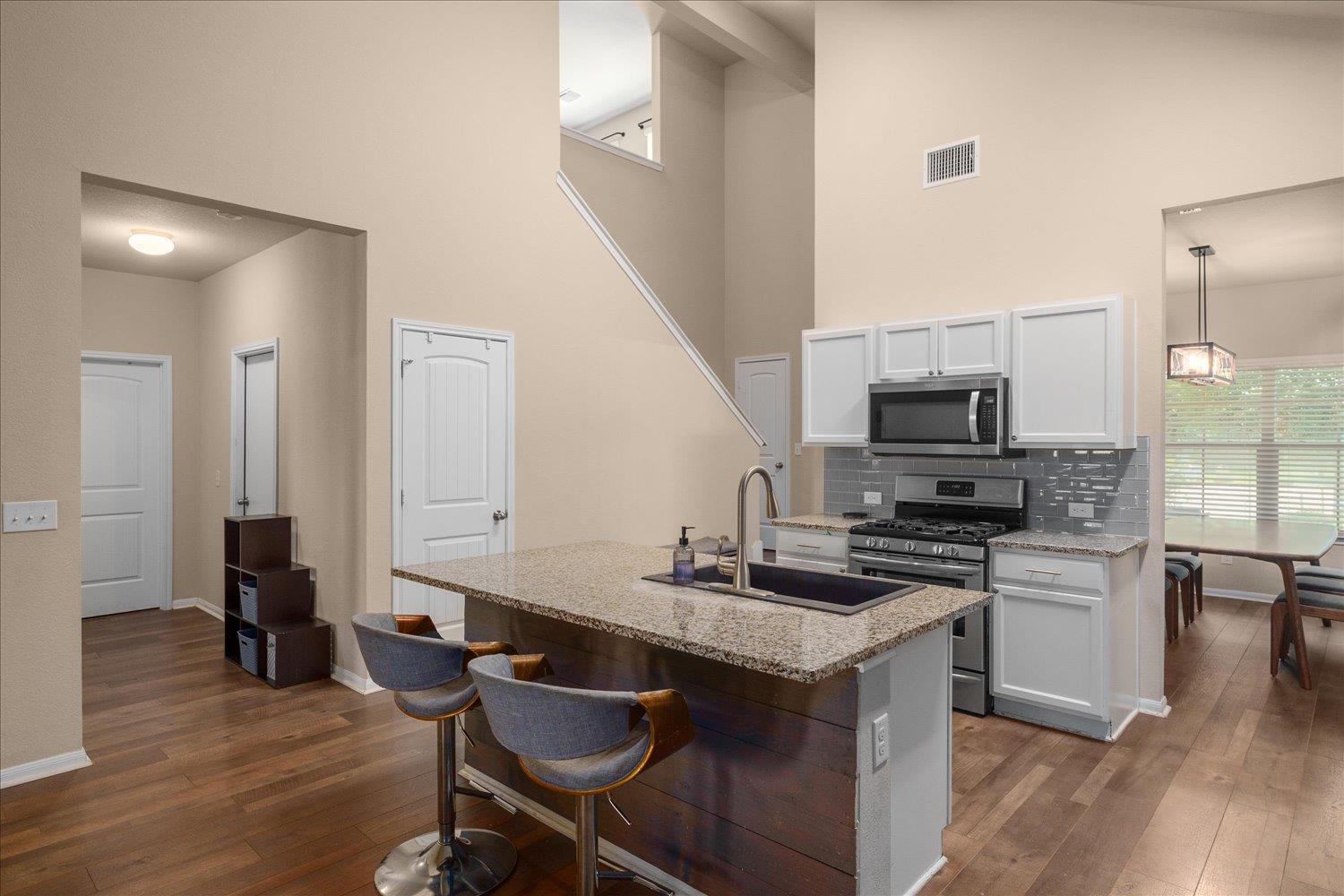 717 Kaluga Trl Property Photo 10