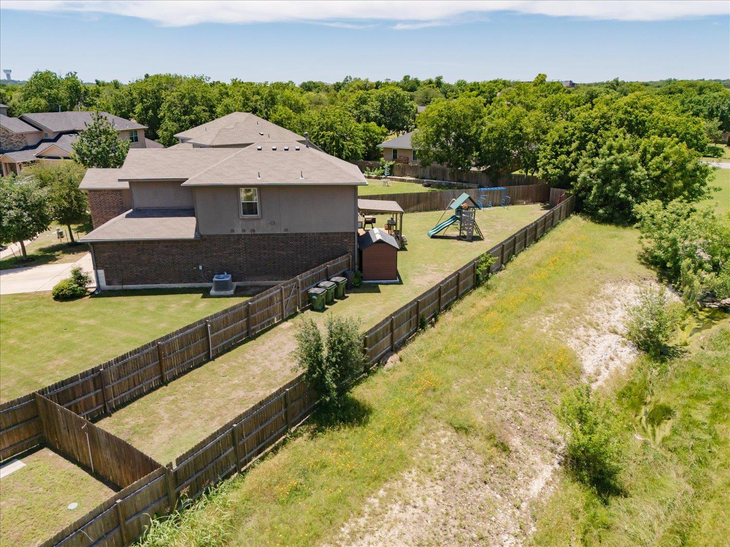 717 Kaluga Trl Property Photo 34