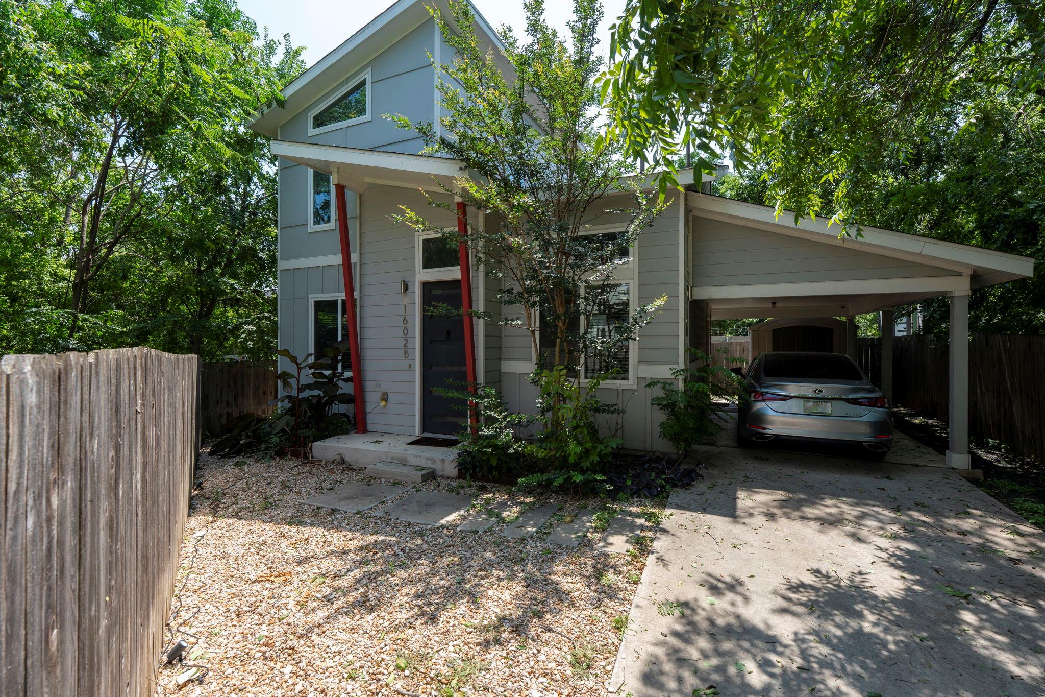 1602 Chestnut Ave #b Property Photo 1