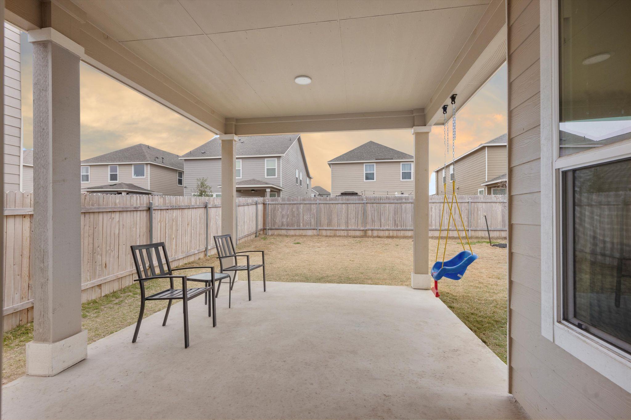 1030 Santiam St Property Photo 21