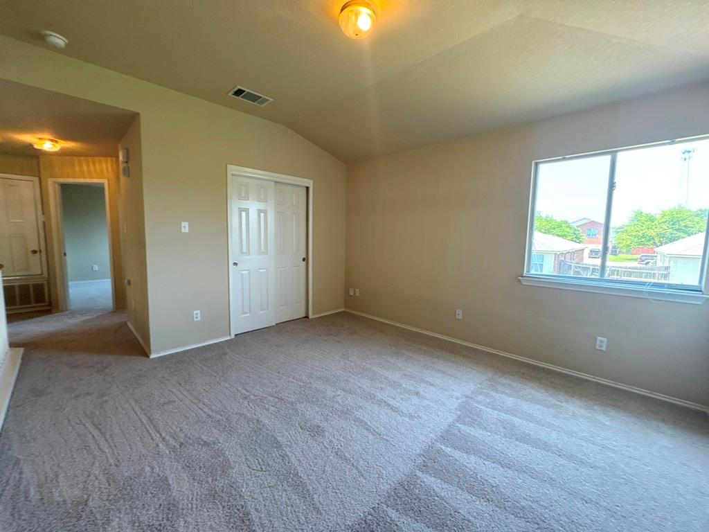 1005 Gentry Dr Property Photo 28