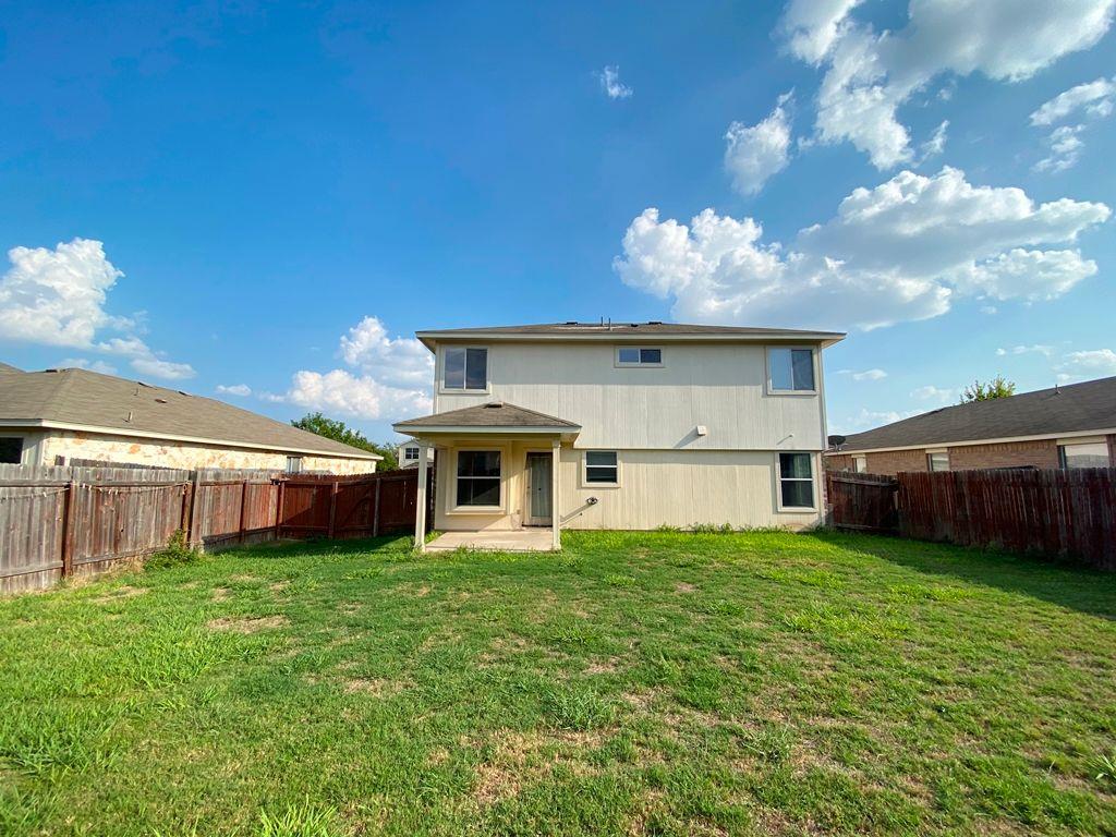 1005 Gentry Dr Property Photo 33