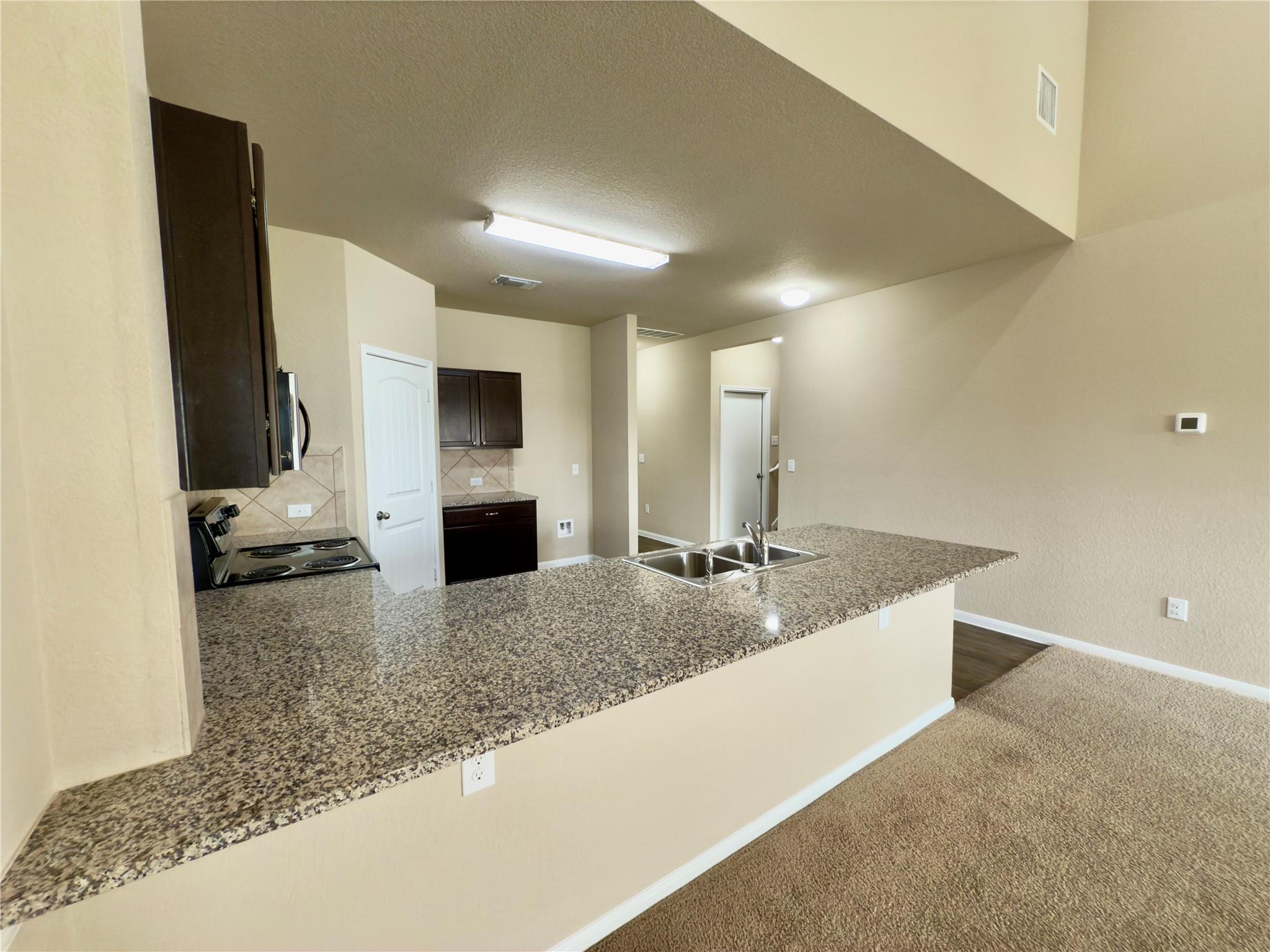11629 Carbrook Rd Property Photo 15