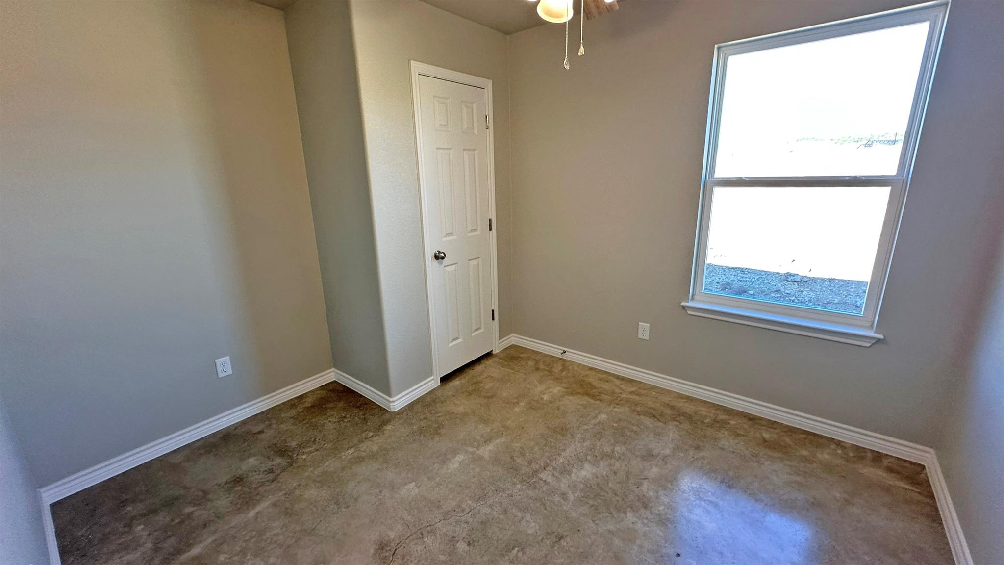 218 Leon Ln #a-b Property Photo 8