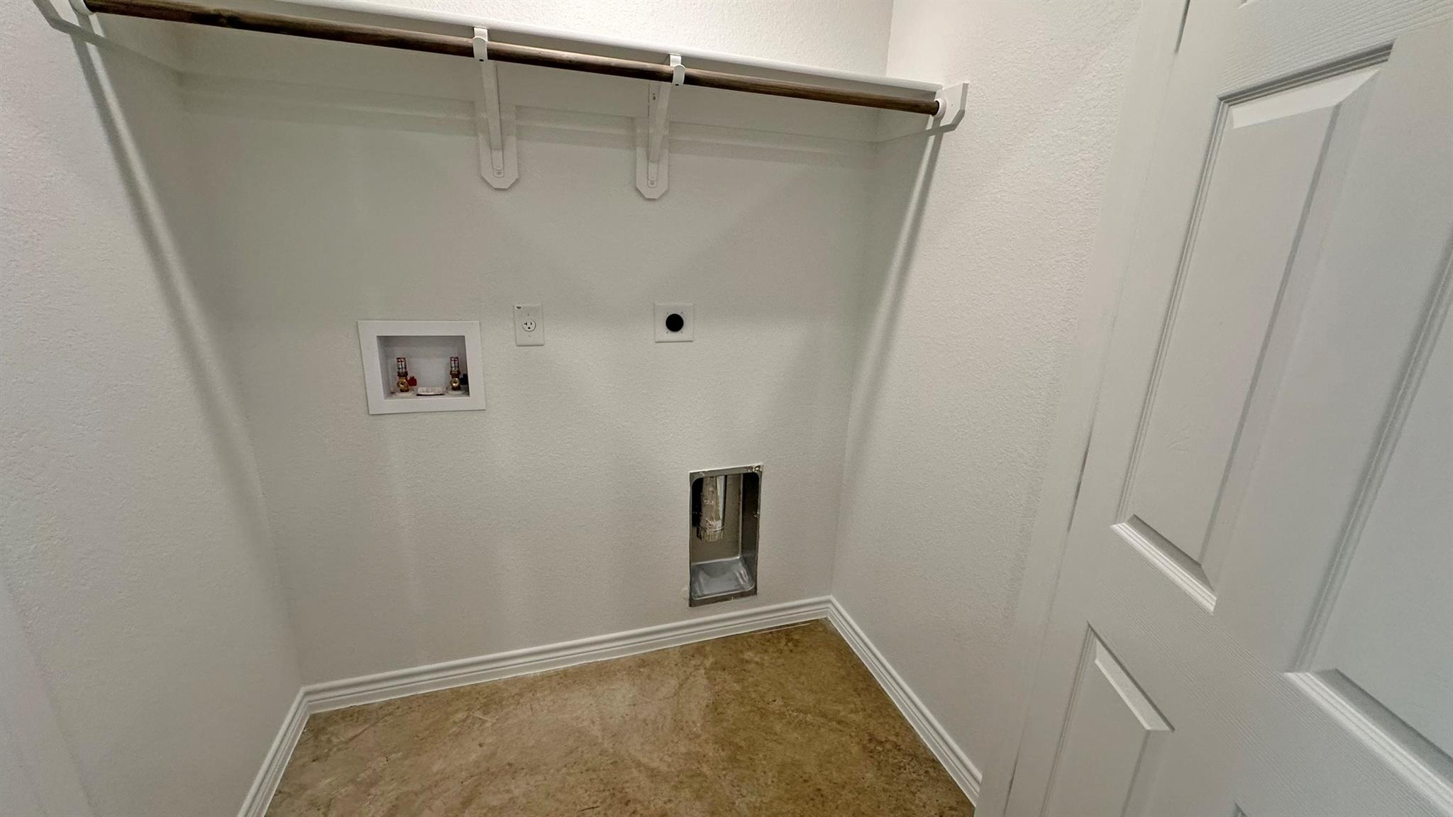 218 Leon Ln #a-b Property Photo 12