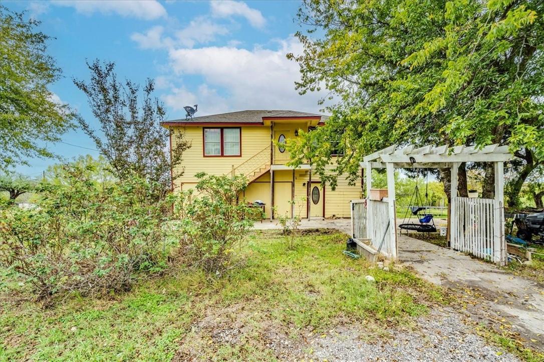 1307 Graef Rd D Property Photo 9