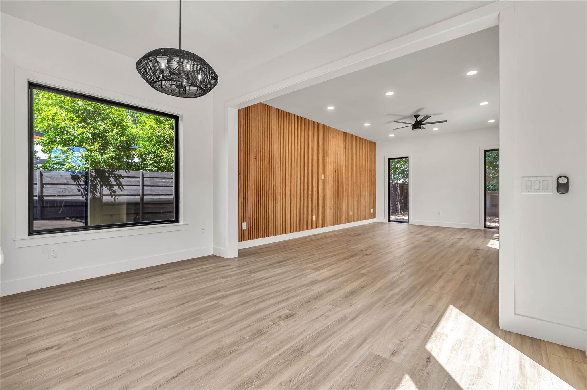 6905 Daugherty St Property Photo 18