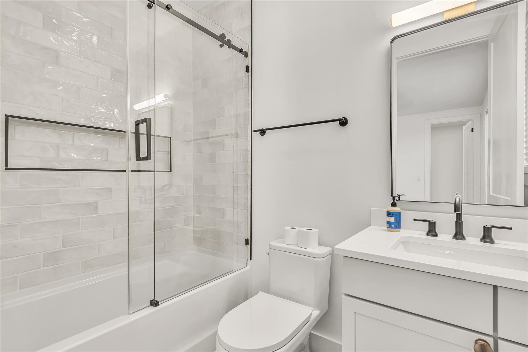 6905 Daugherty St Property Photo 22