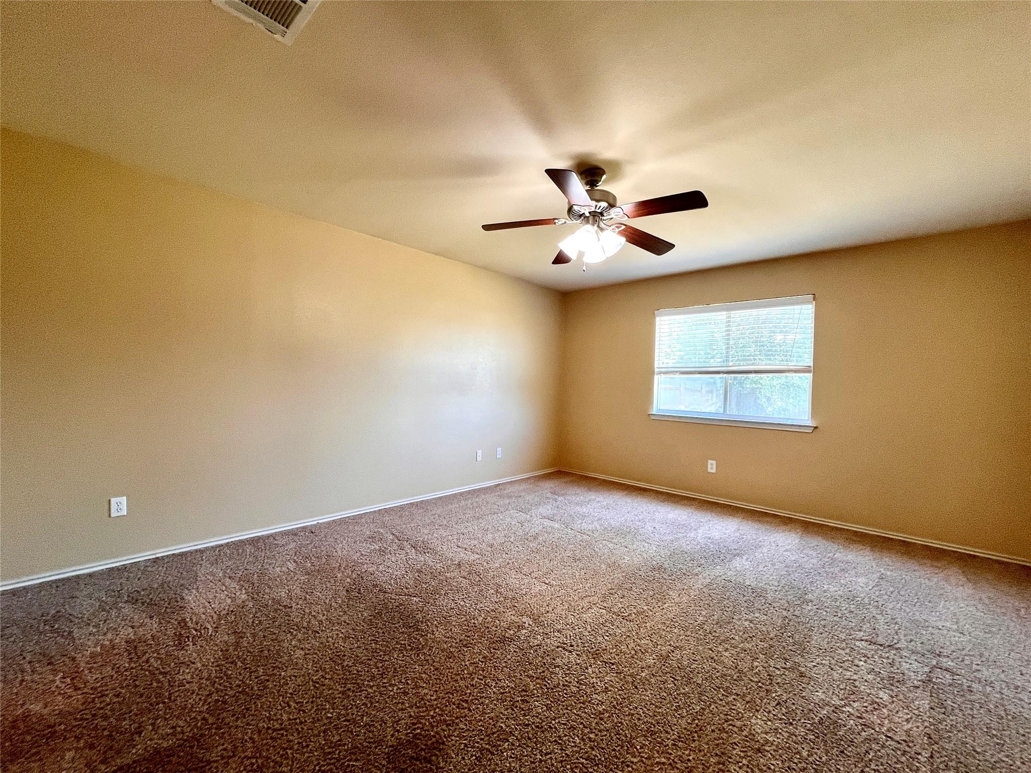 11505 Burton St Property Photo 8