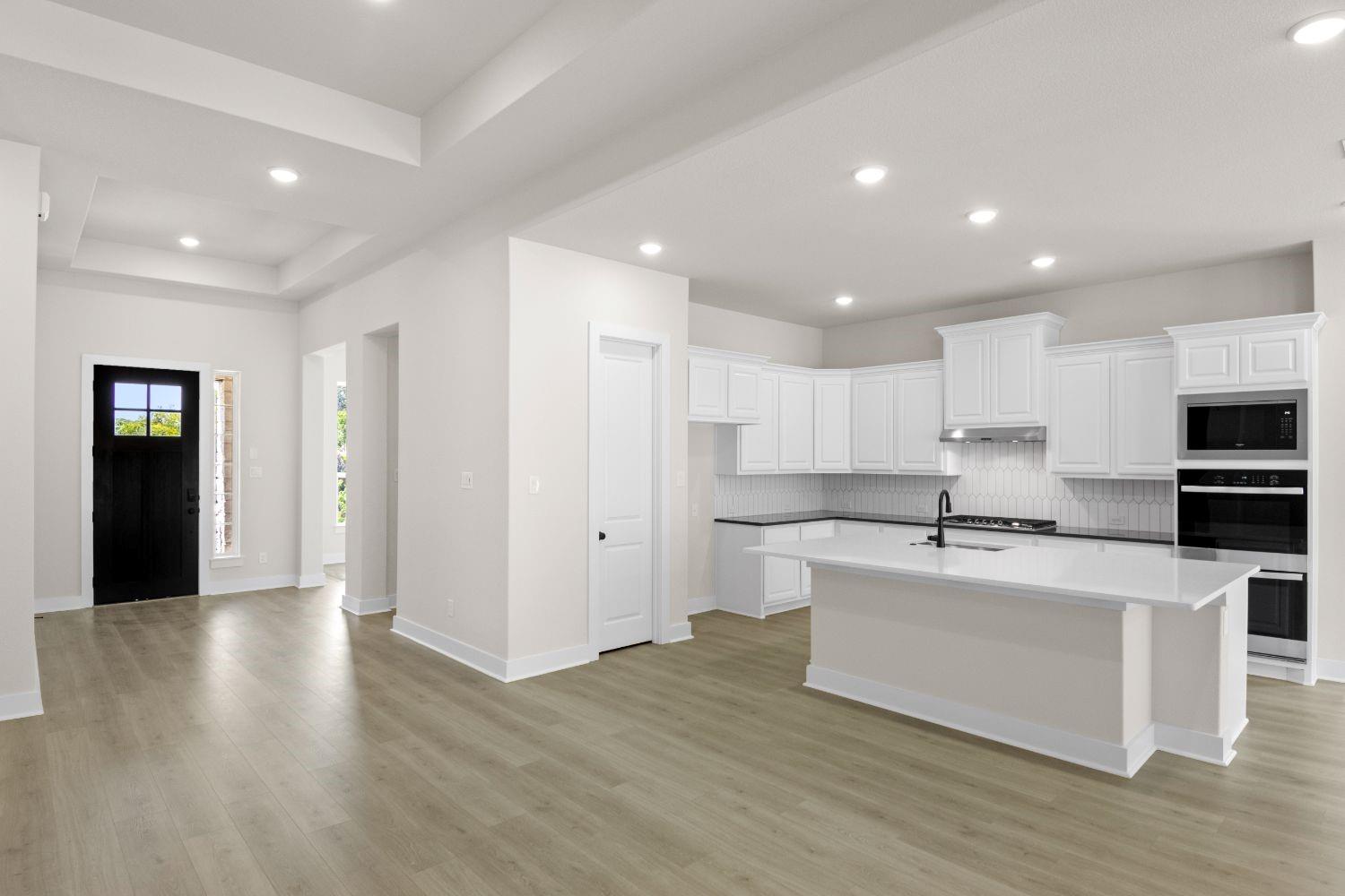 1665 Headwaters Blvd Property Photo 12