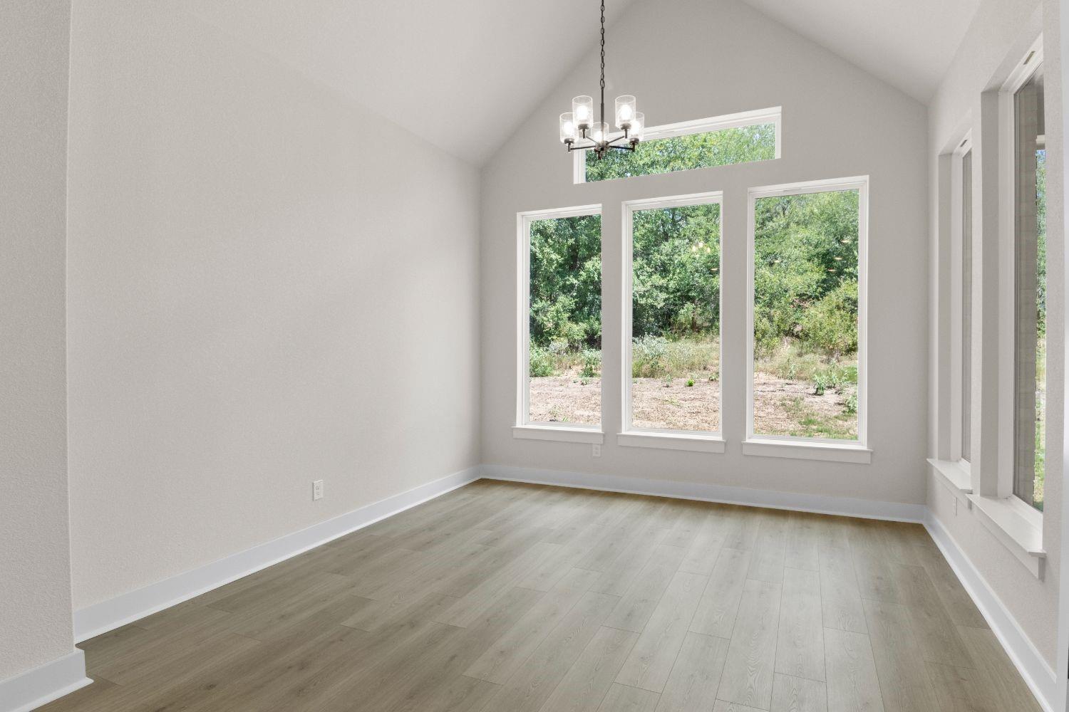 1665 Headwaters Blvd Property Photo 18
