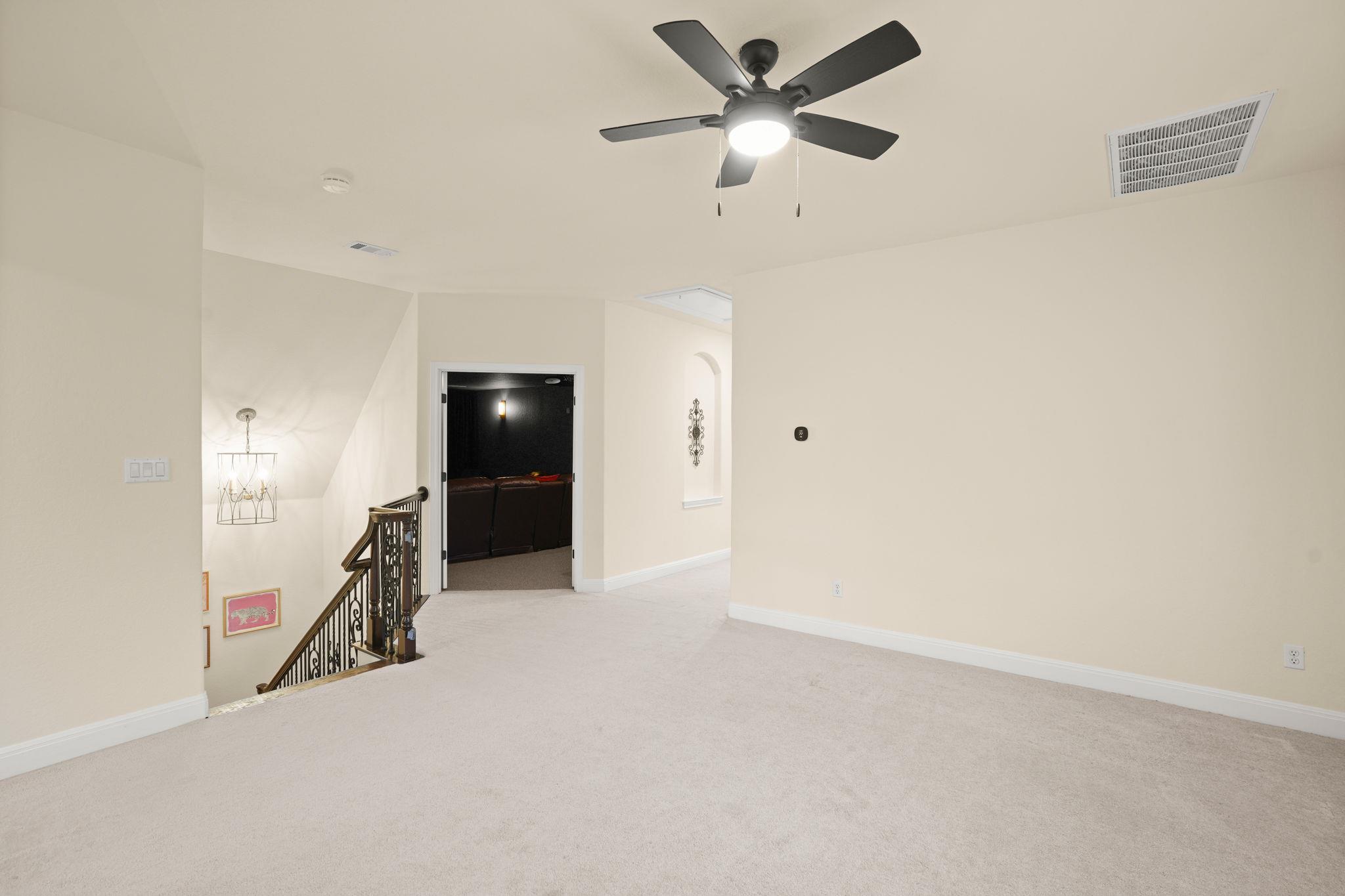 121 Burgess Ln Property Photo 22