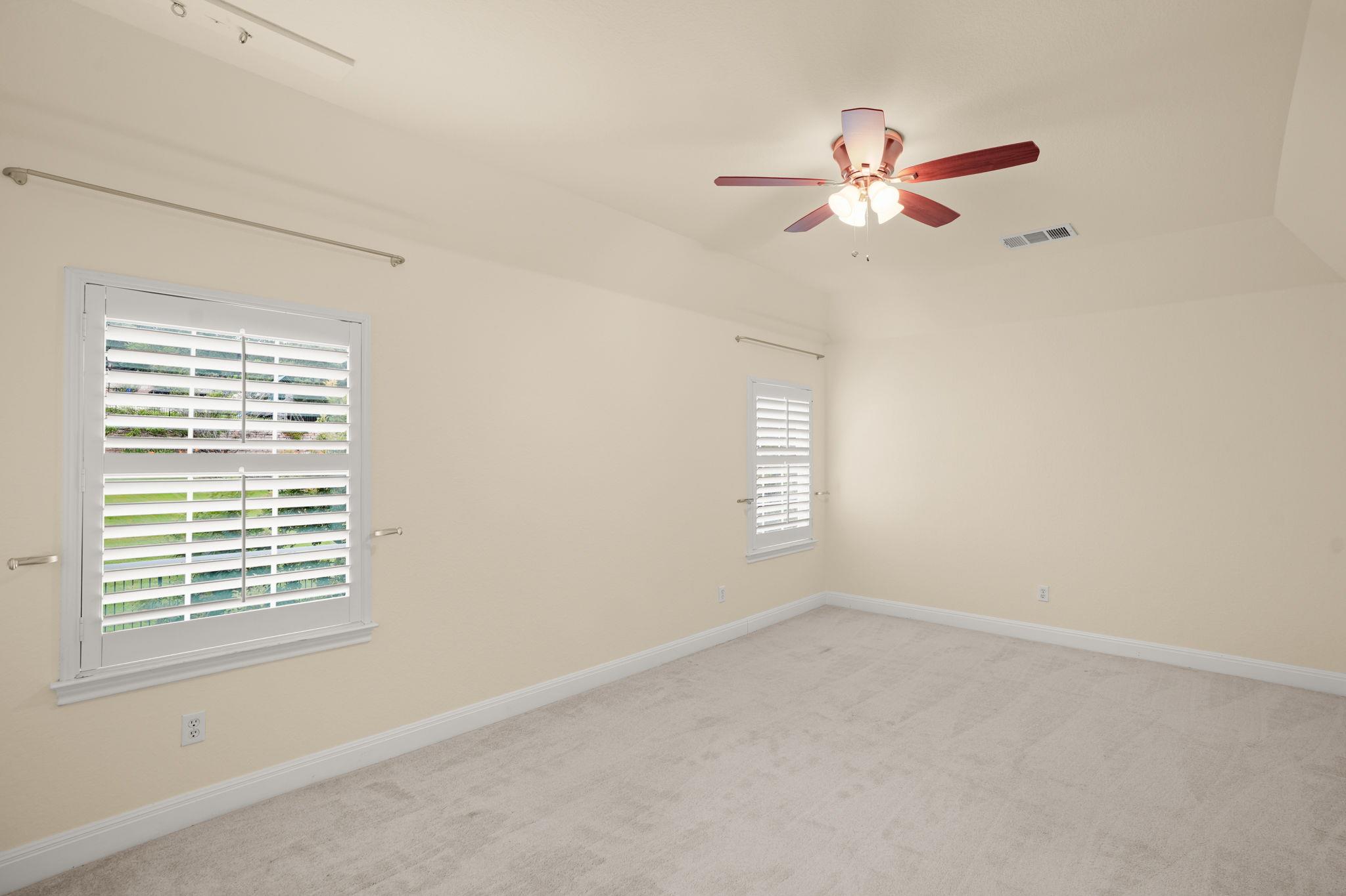 121 Burgess Ln Property Photo 31