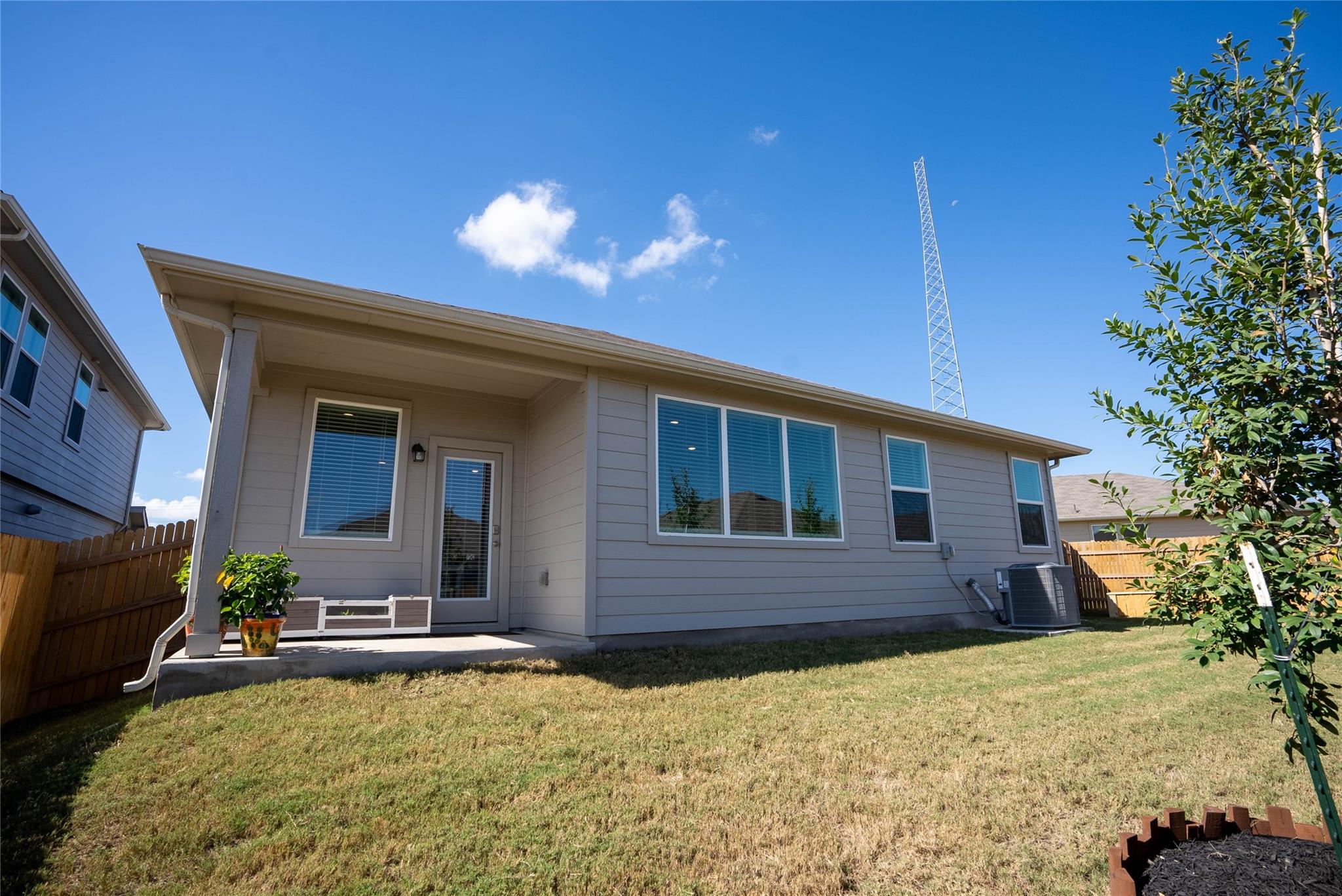 190 Elbow Bush Cv Property Photo 23