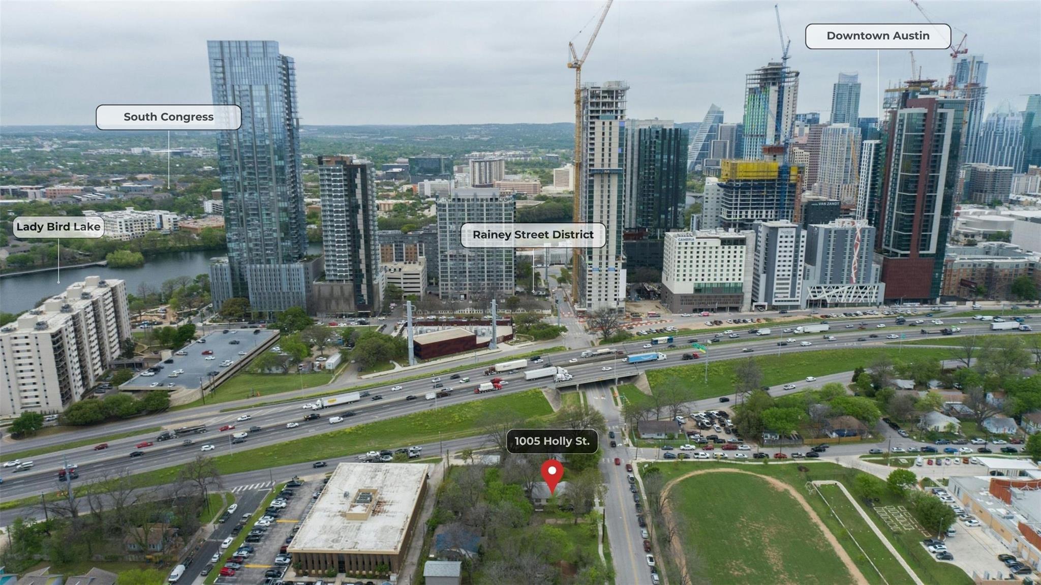 1005 Holly St Property Photo 1