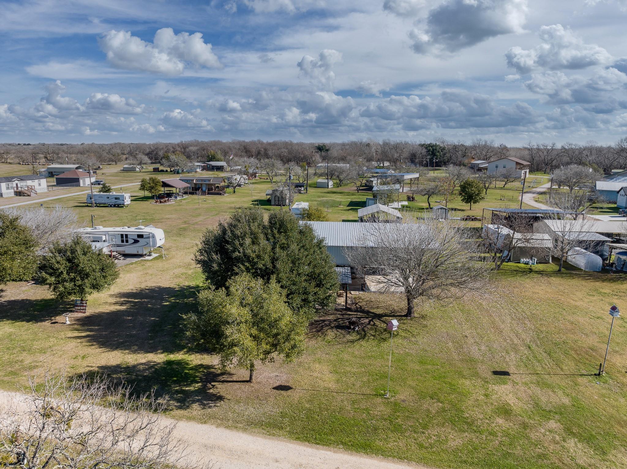 2 Tapi Ln Property Photo 9