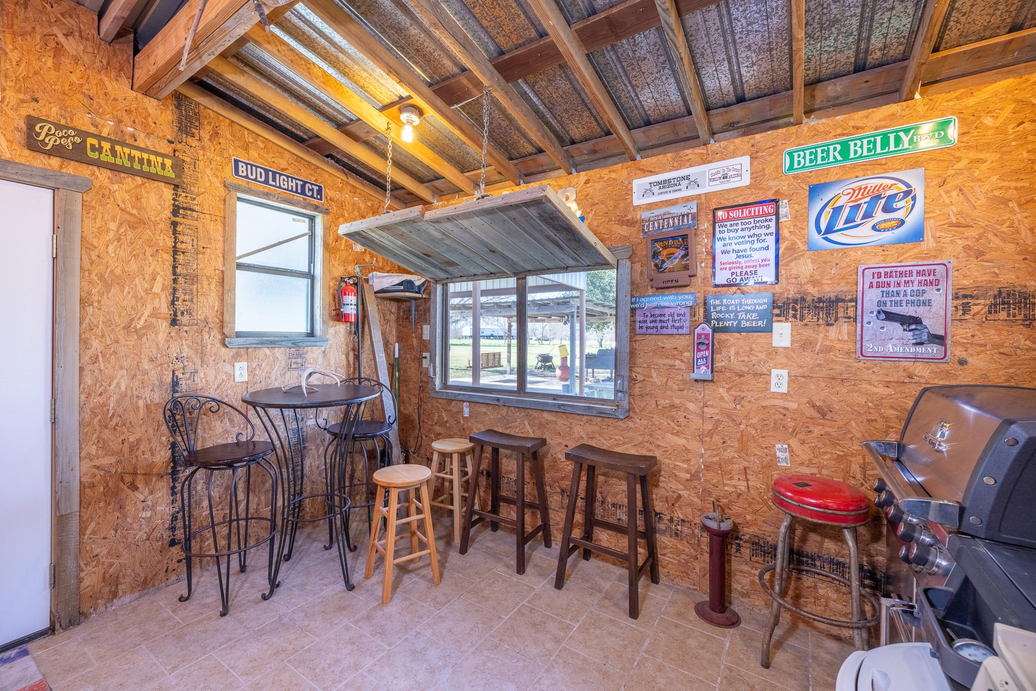 2 Tapi Ln Property Photo 31