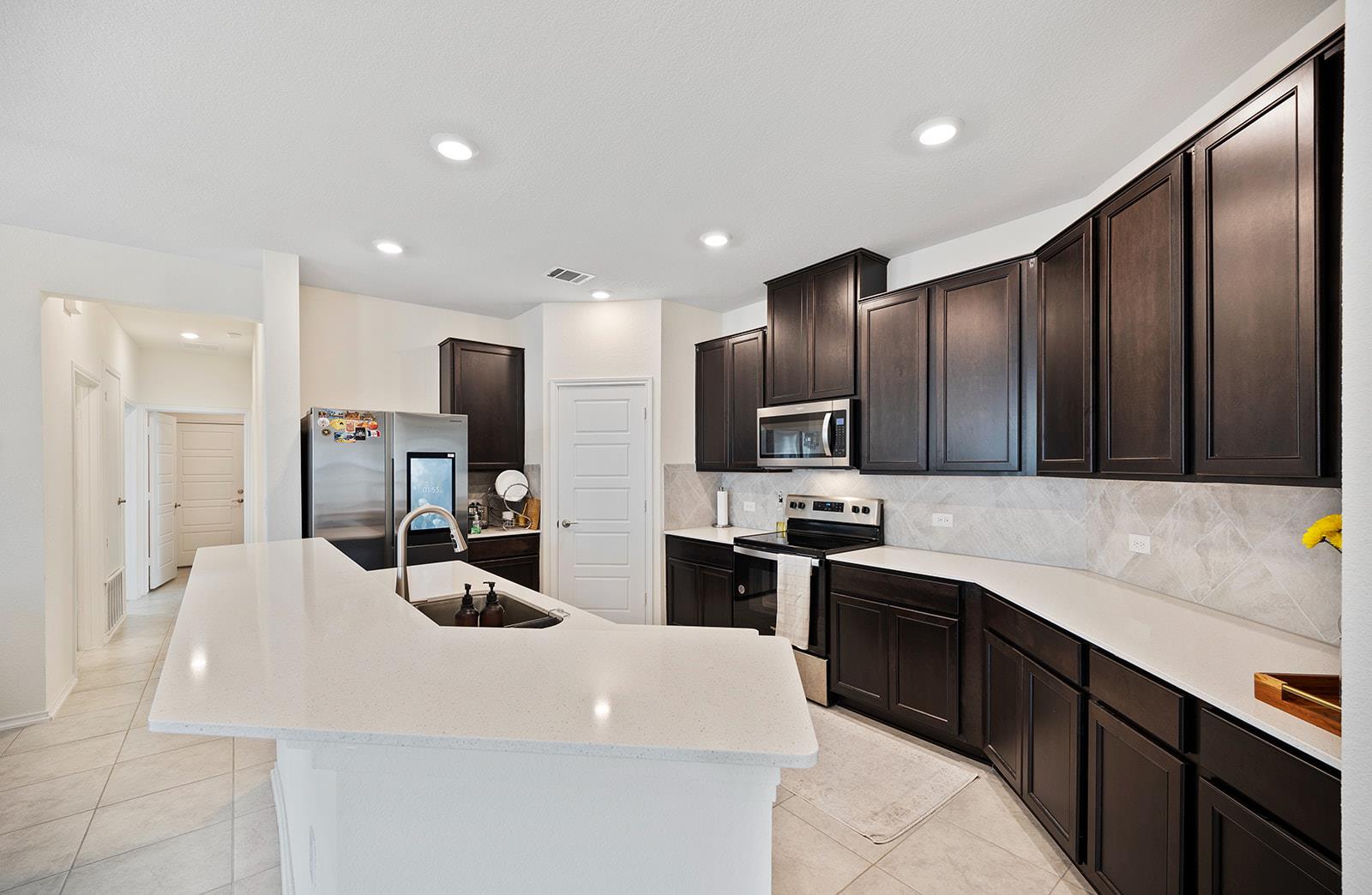 7216 Gray Catbird Dr #86 Property Photo 7