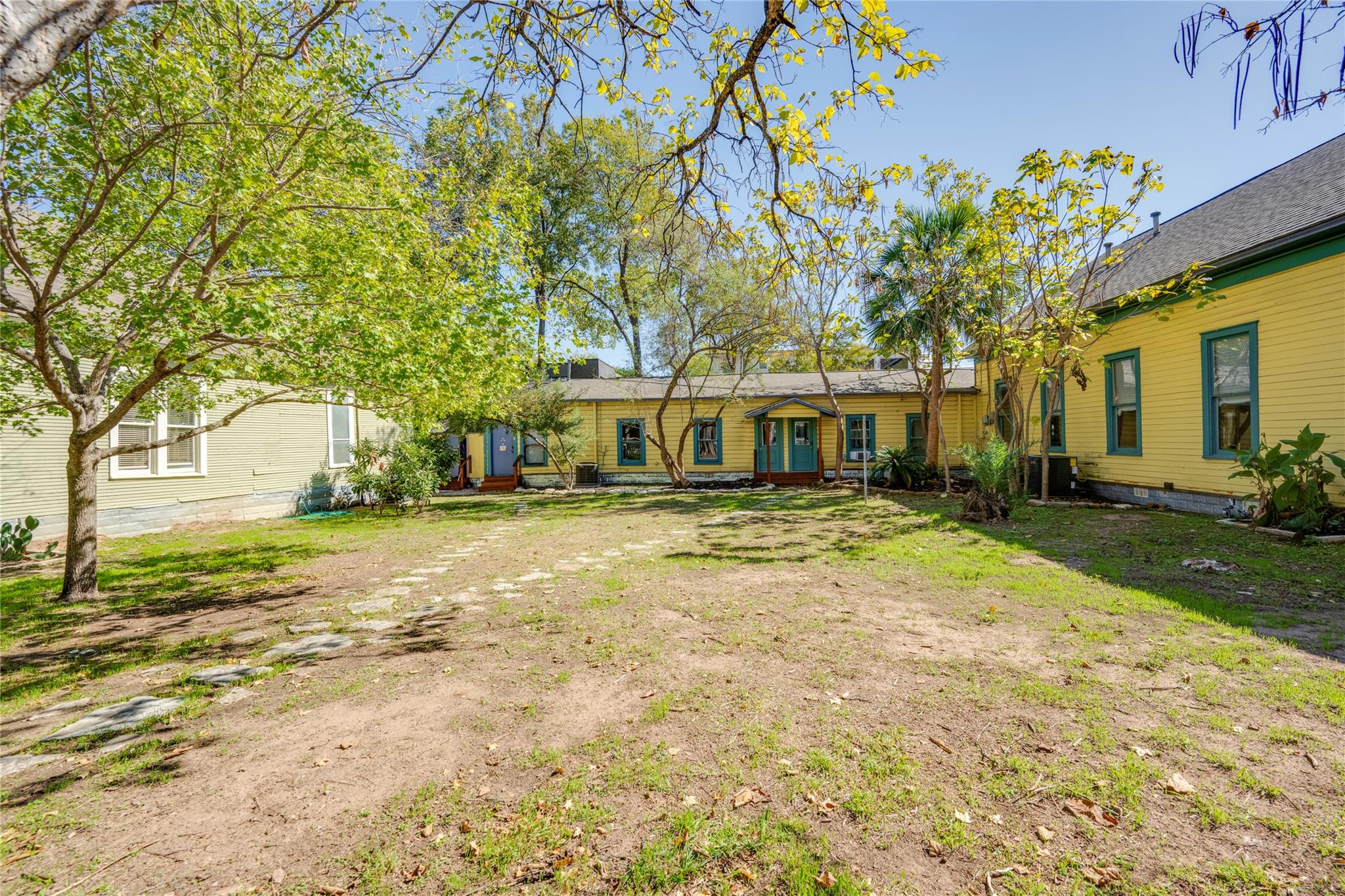 81 San Marcos St #c Property Photo 33