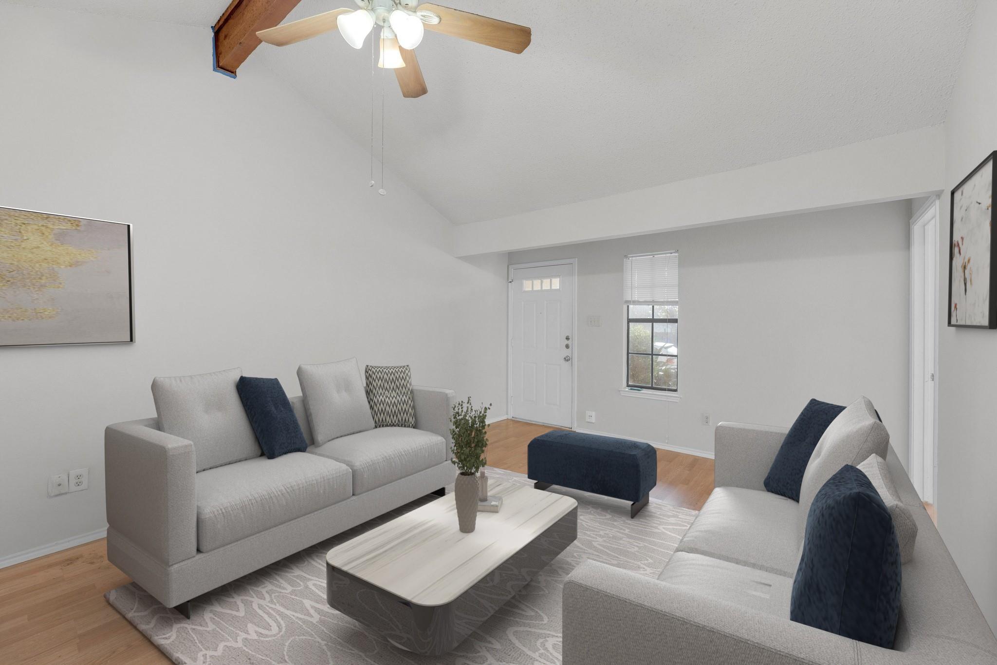 16046 Stoneham Cir Property Photo 3