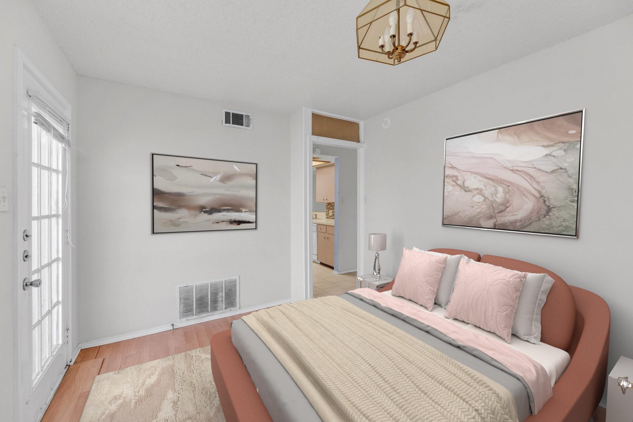 16046 Stoneham Cir Property Photo 5