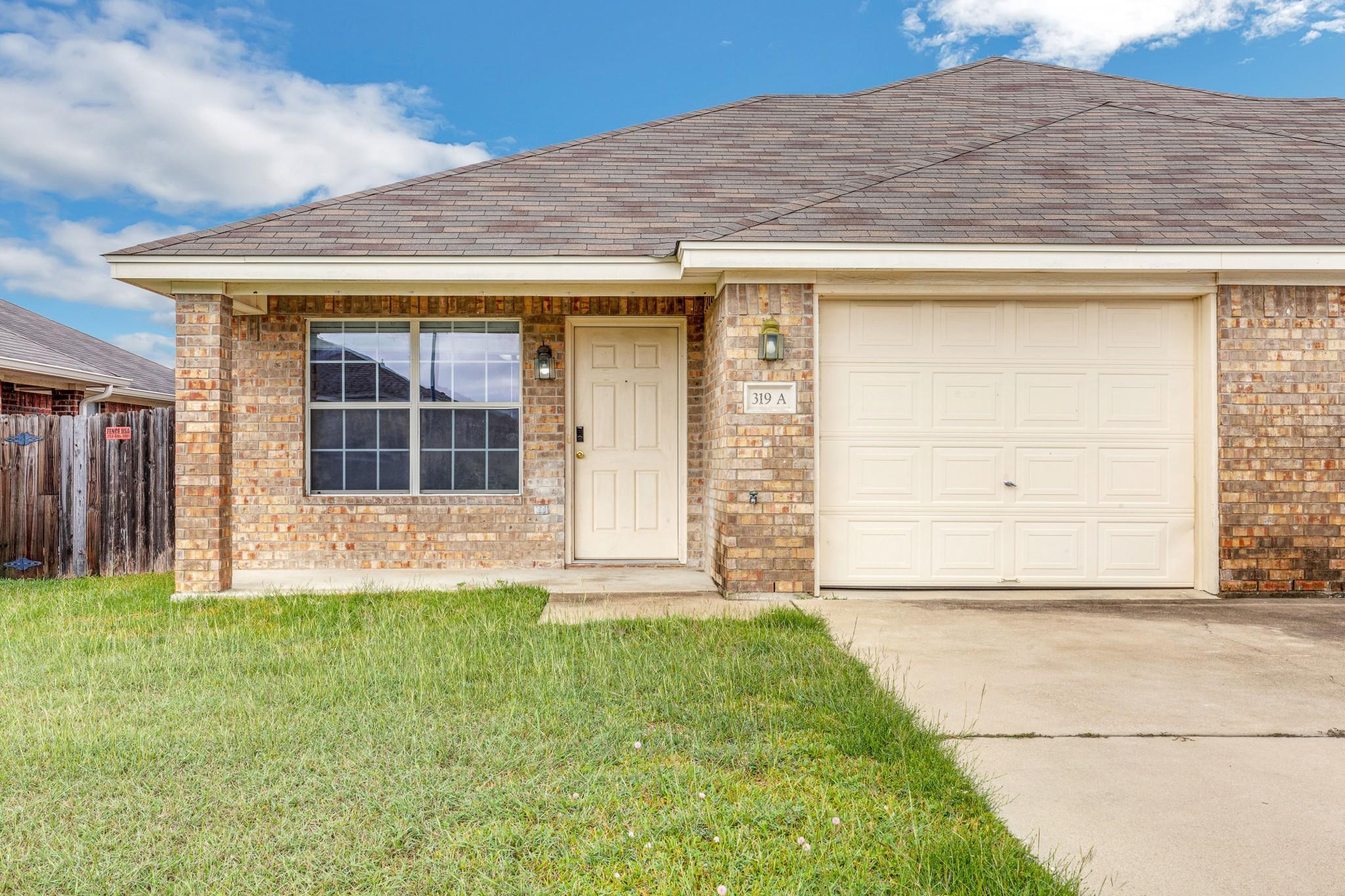 319 Cedar Ridge Dr #a Property Photo 1