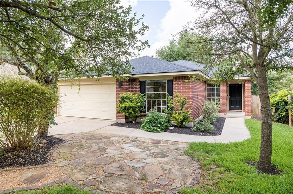 4526 Corran Ferry Loop Property Photo 2
