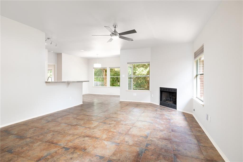 4526 Corran Ferry Loop Property Photo 9