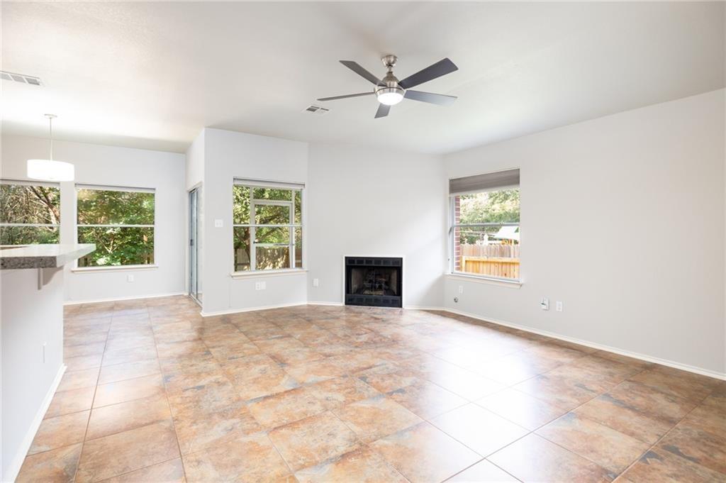 4526 Corran Ferry Loop Property Photo 10