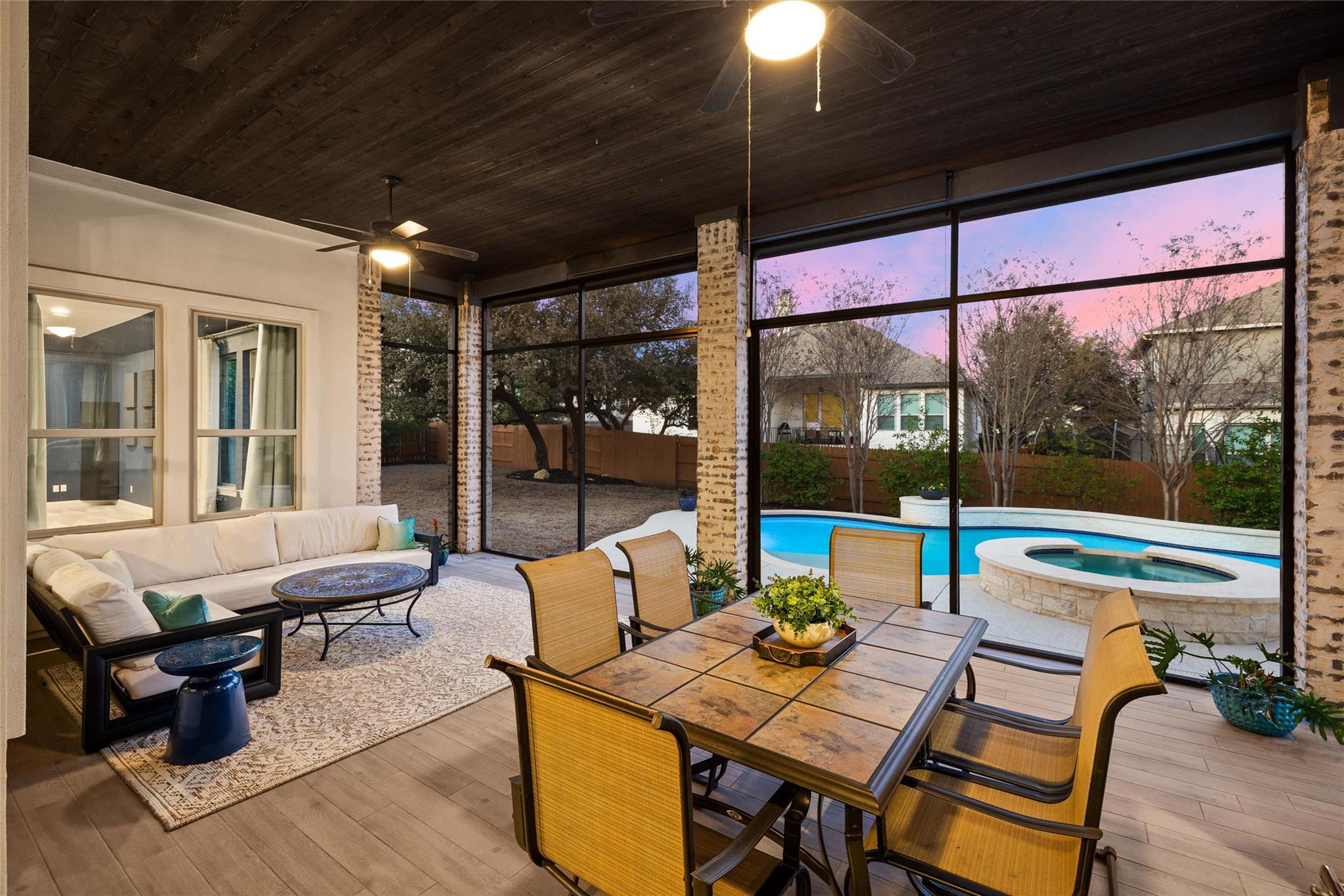 420 Premier Park Loop Property Photo 4