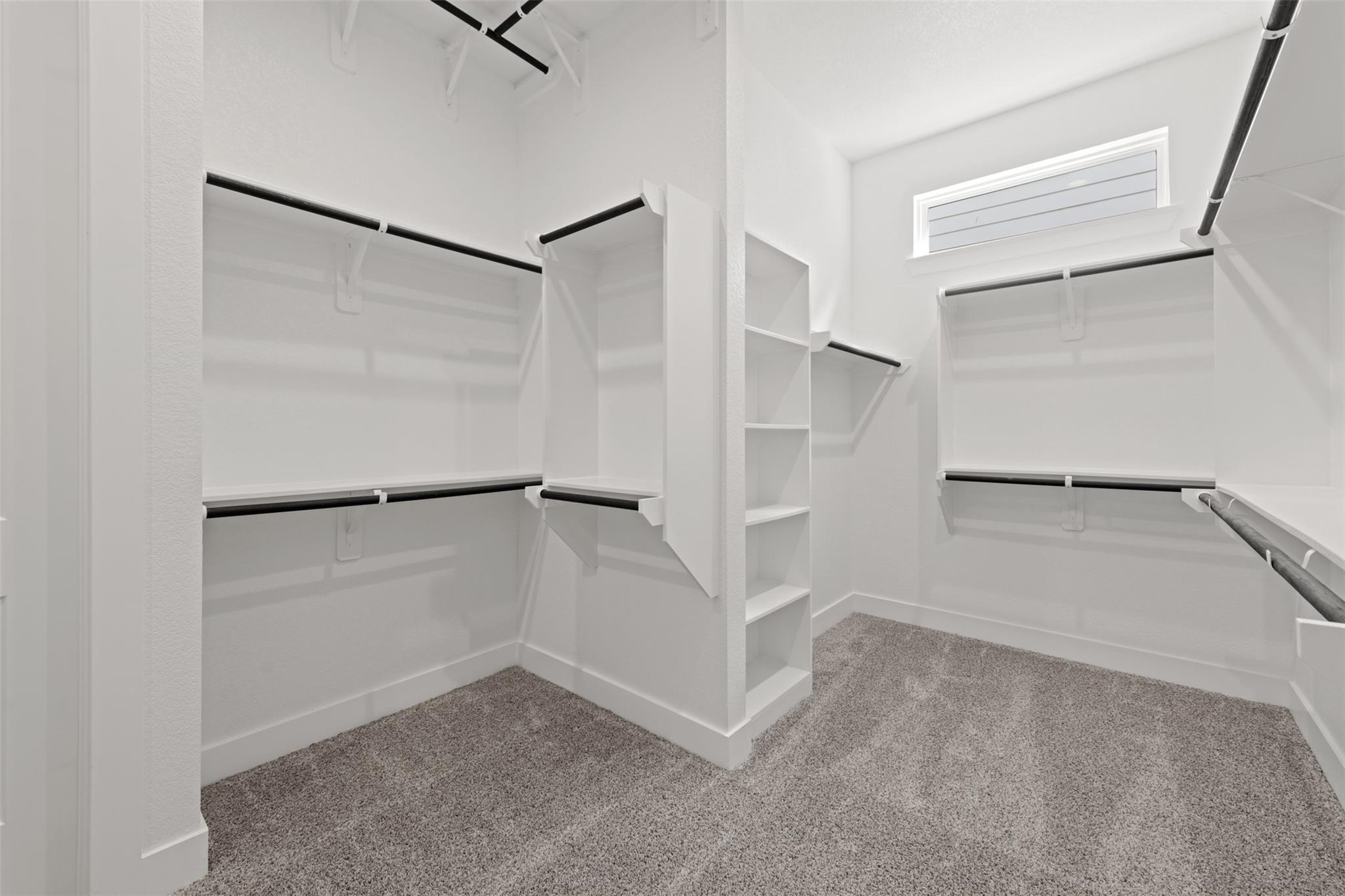201 Firethorn Rd Property Photo 14
