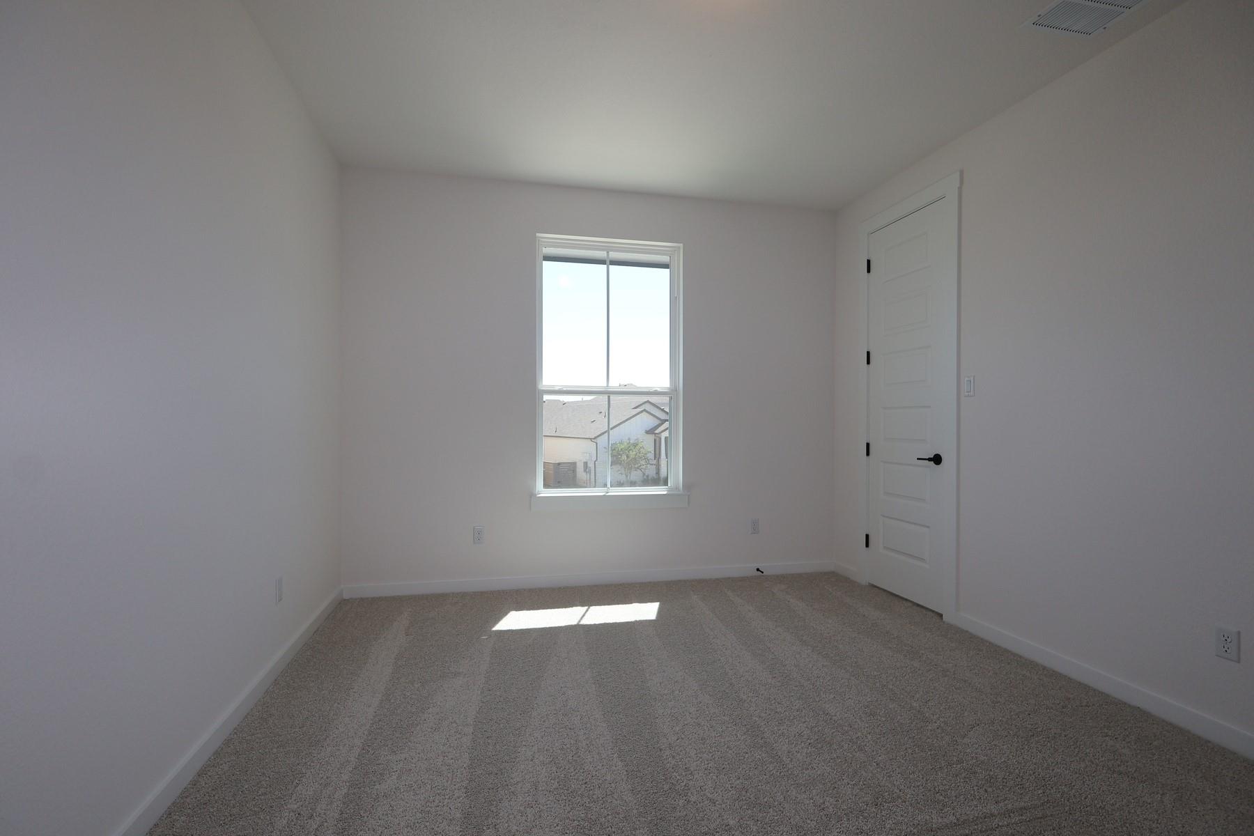 541 Bloomington Loop None Property Photo 19
