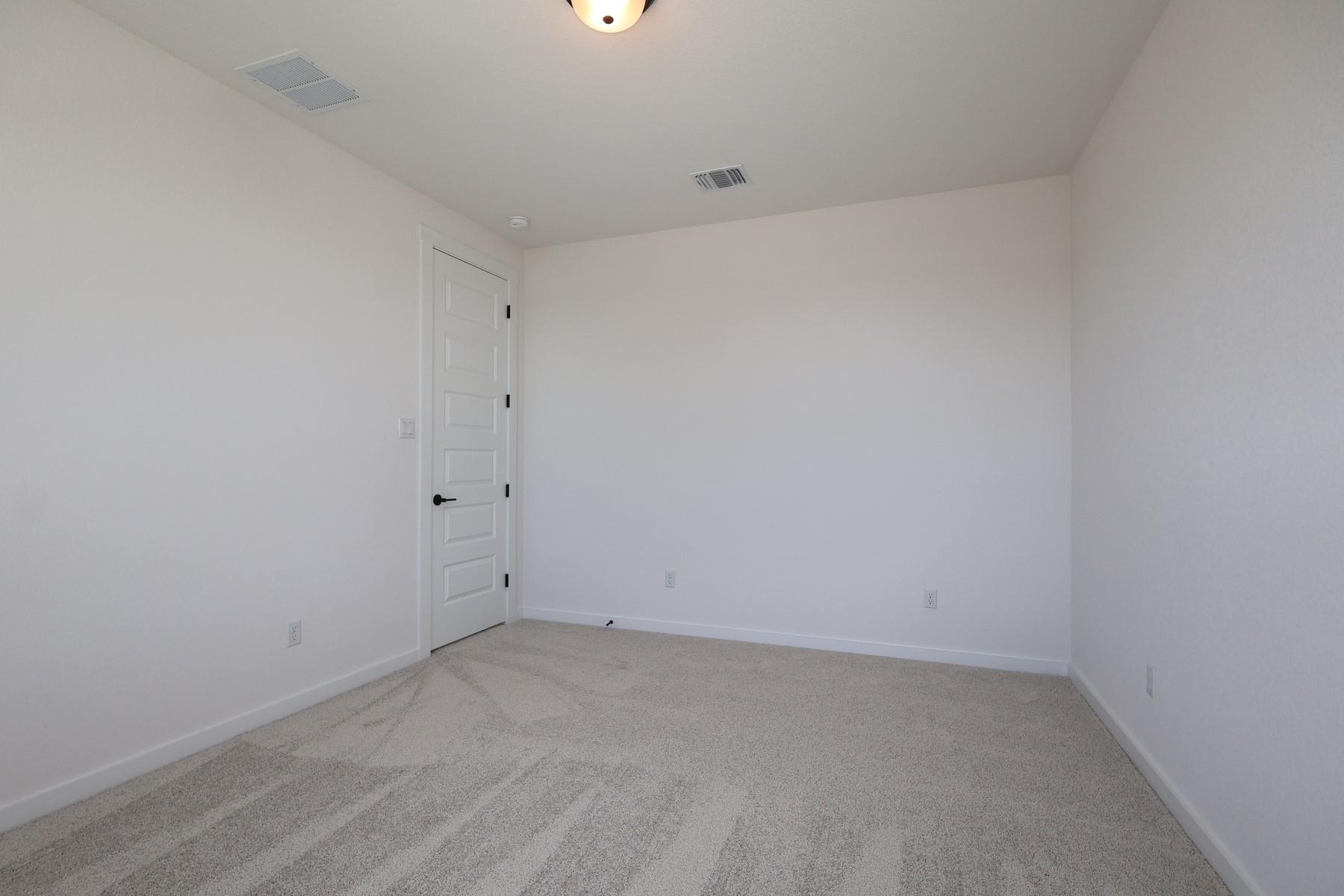 541 Bloomington Loop None Property Photo 26